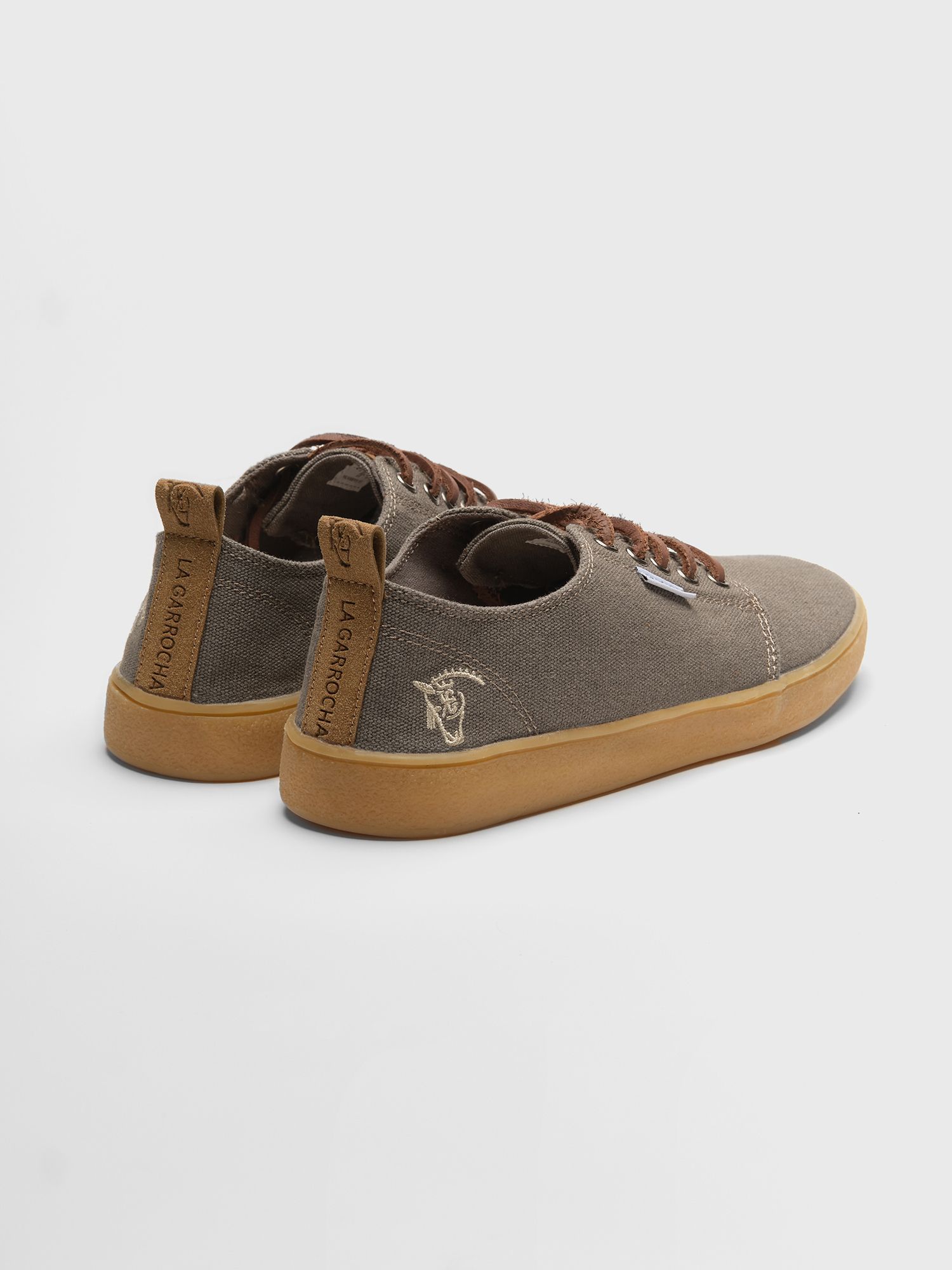 Canvas sneaker | Moka