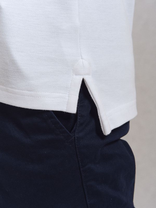 Polo Básico Detalle Parche | Blanco