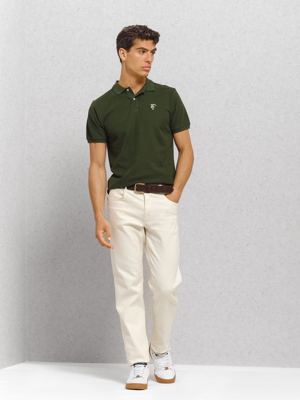 Polo Básico com Detalhe Patch | Soto
