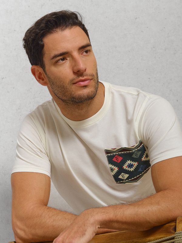 T-shirt à poche ethnique | Crudo