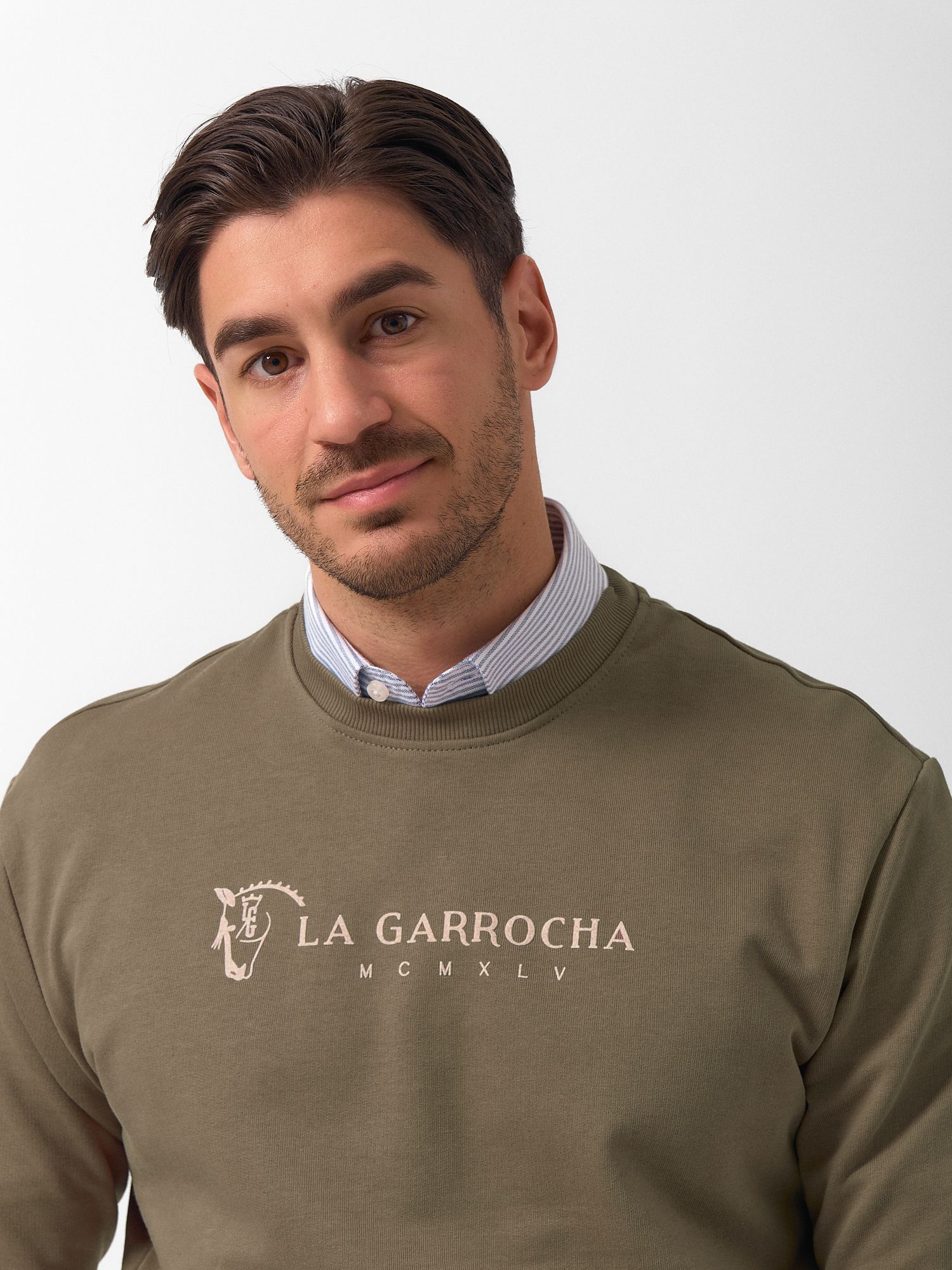 Sweatshirt Clássica | Oliva