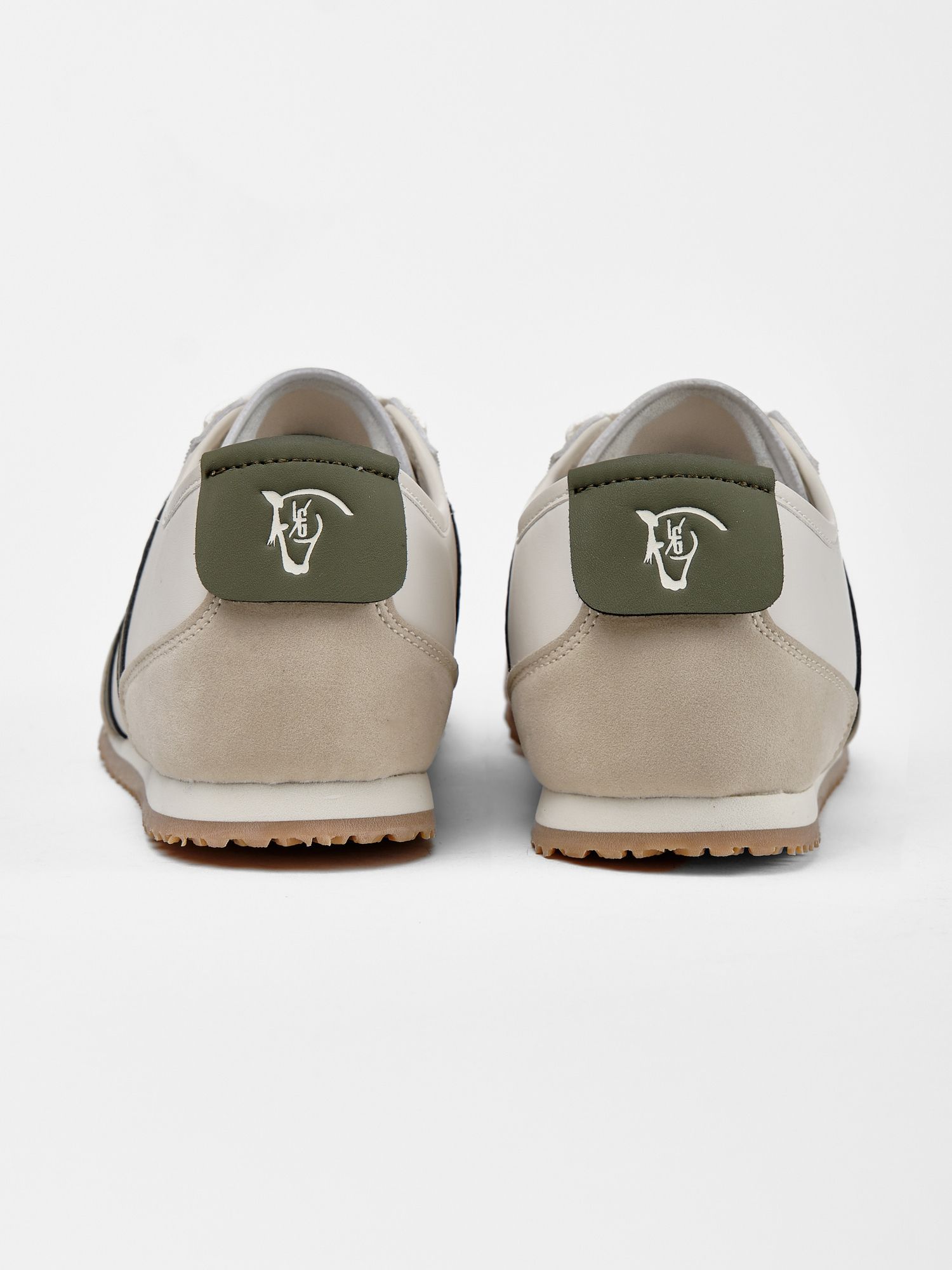 Croix Sneakers | Nude & Caza