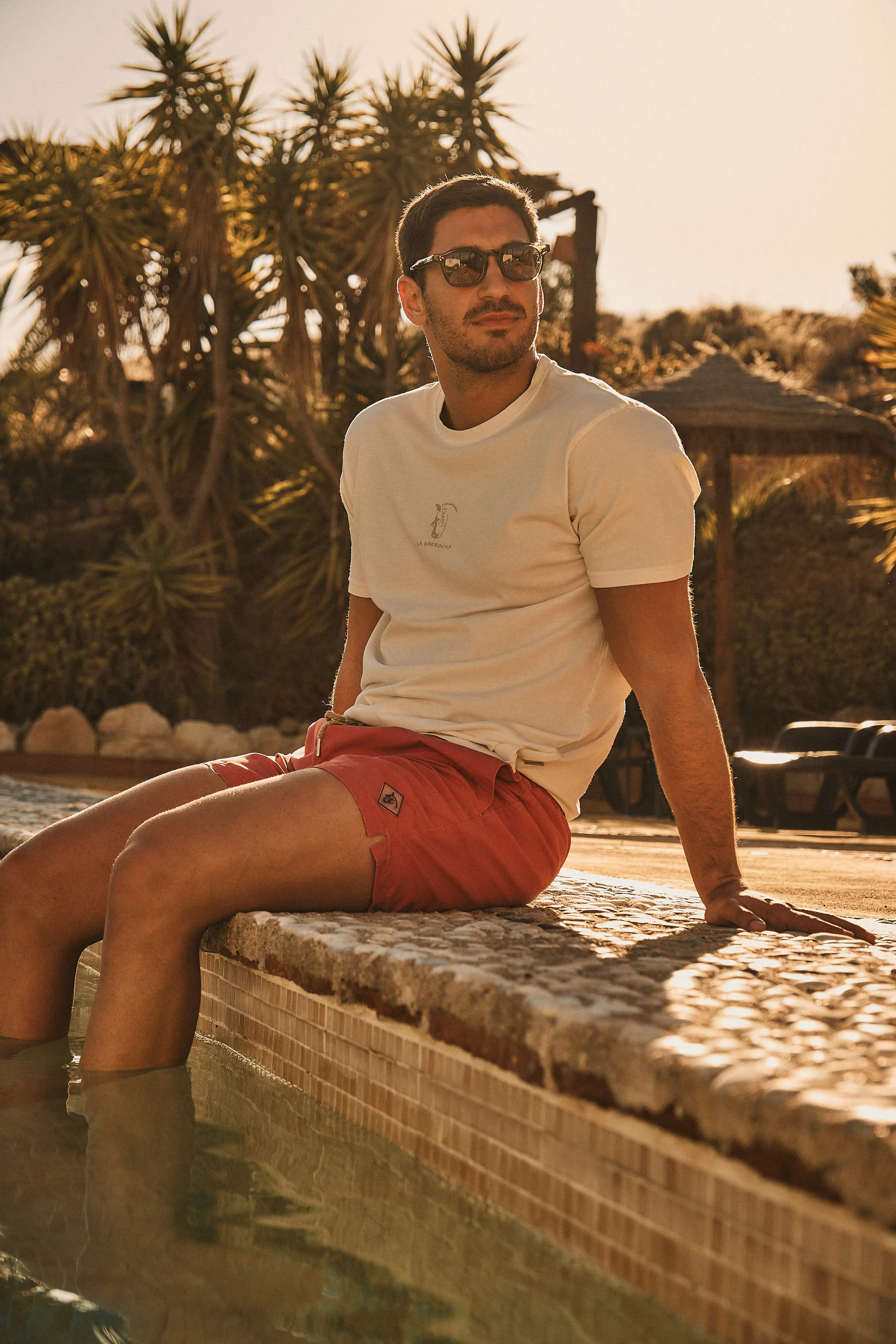 Postal T-shirt | Crudo 