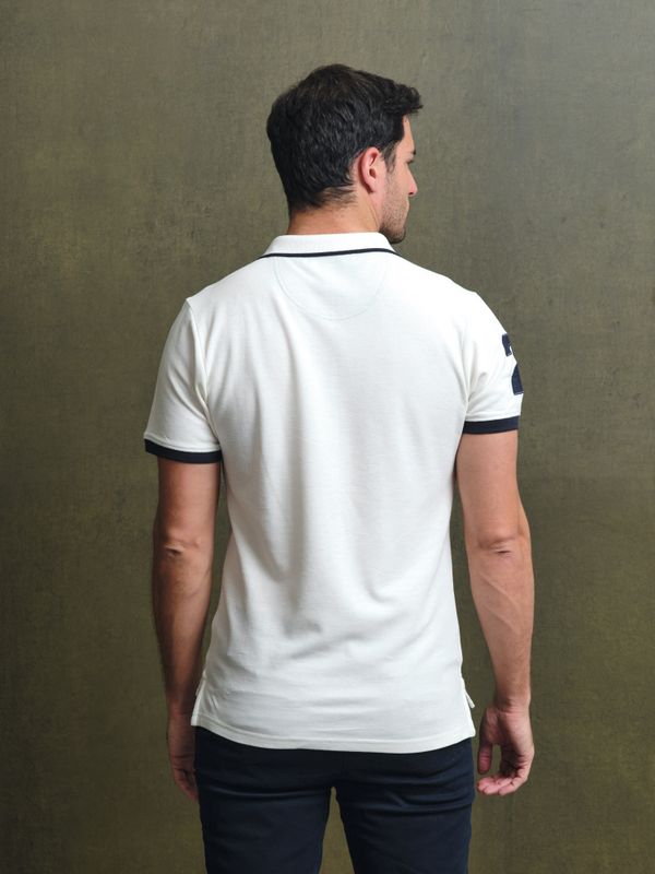 Polo Número | Crudo