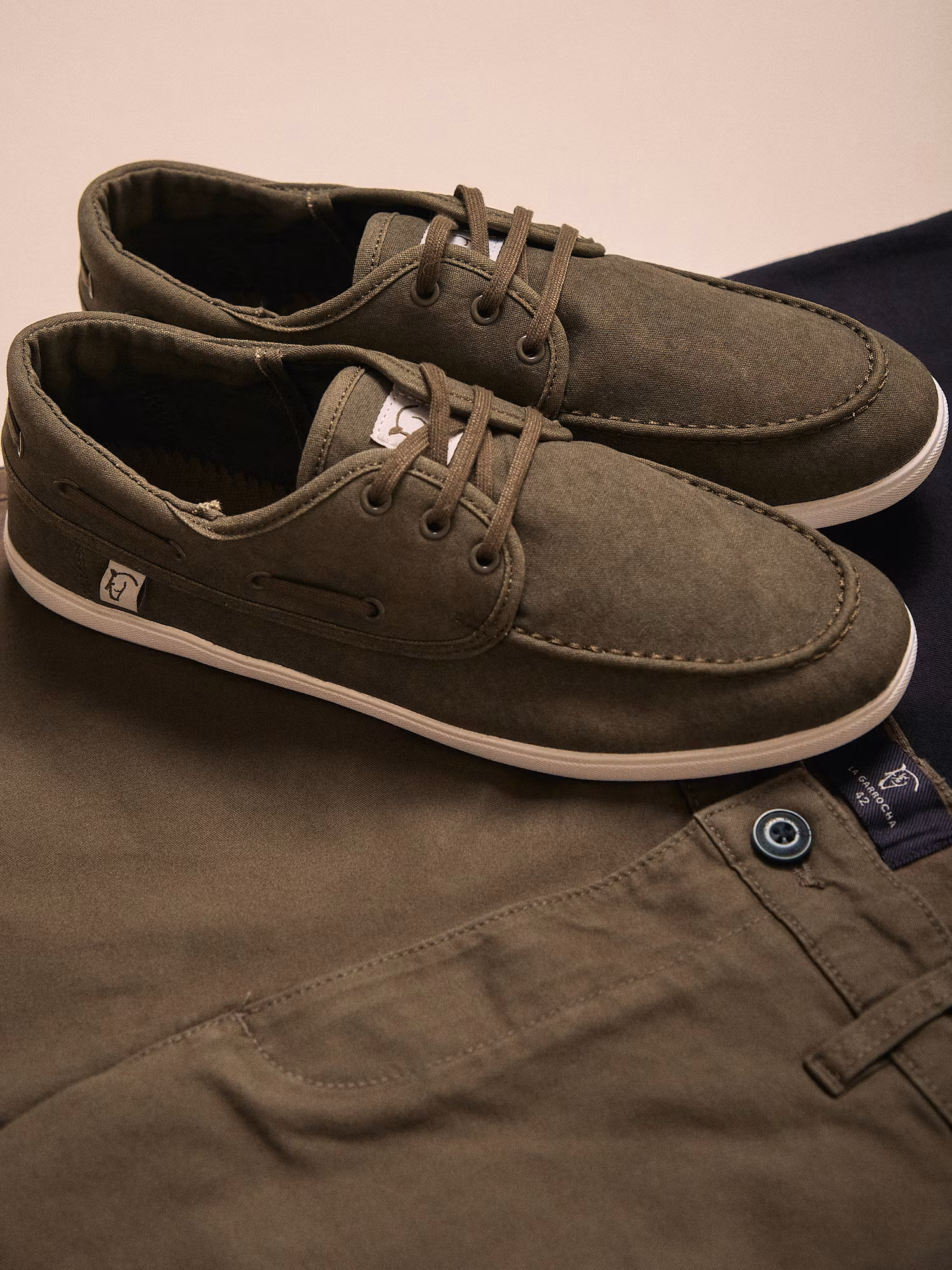 Egina Nautical Sneakers | Oliva