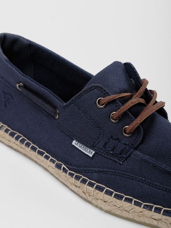 ​Alpercata Náutica Milos | Marino