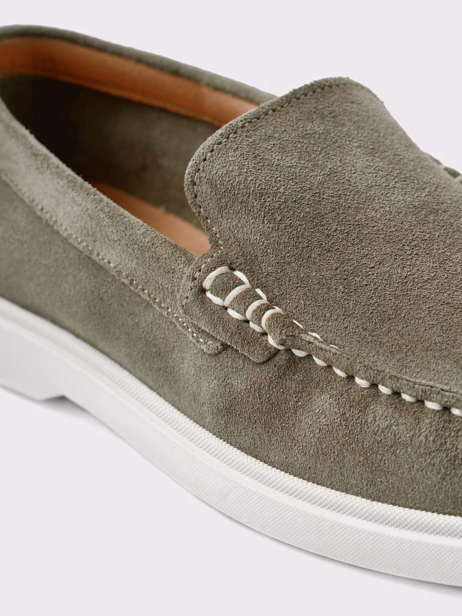 Suede Moccasin | Musgo
