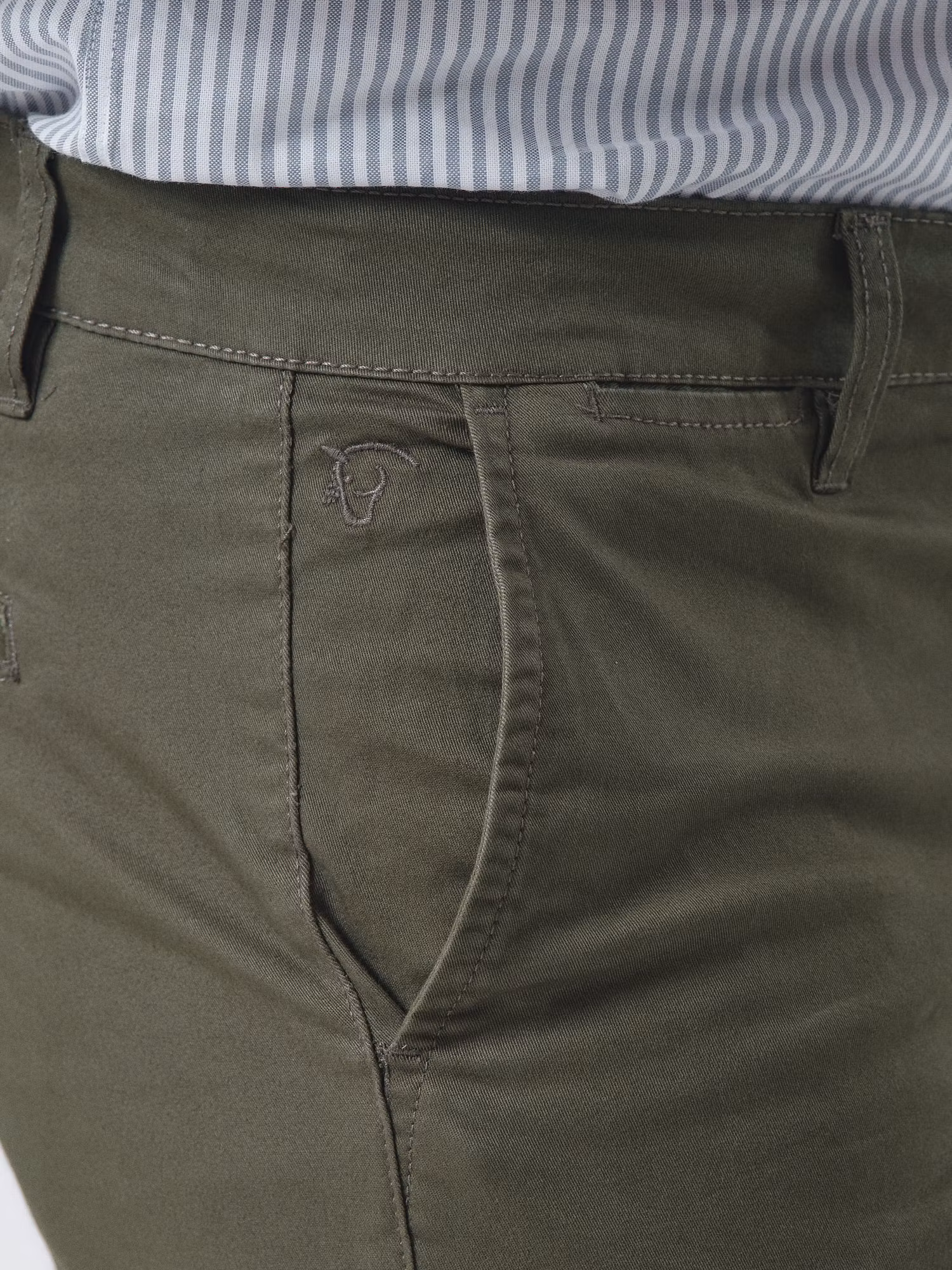 Regular Chinos | Verde