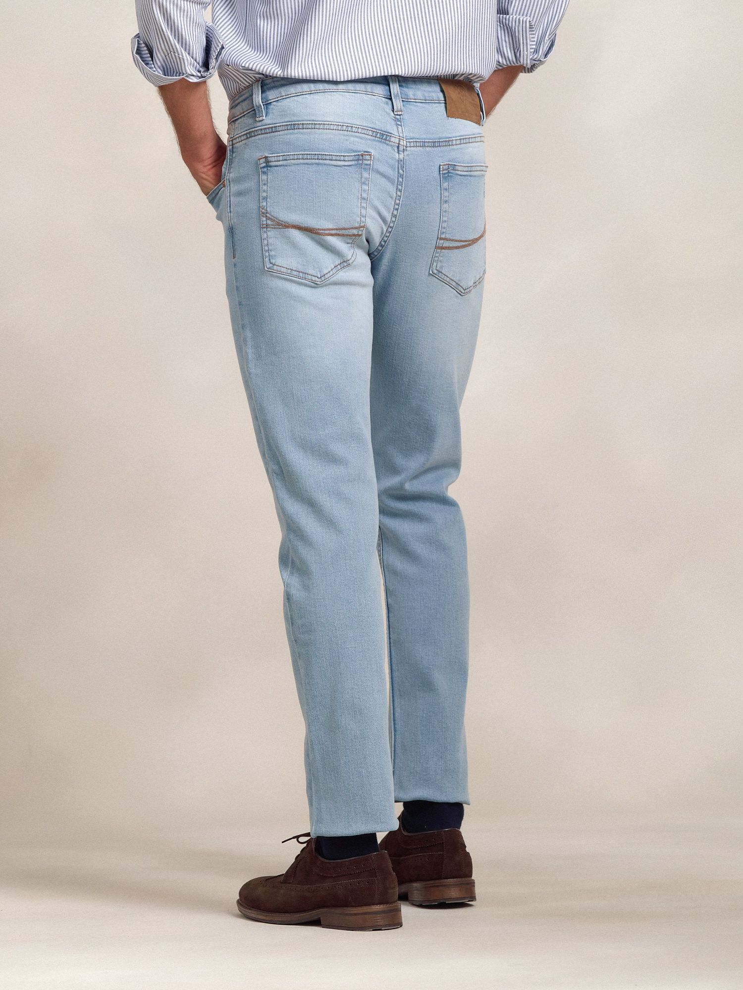Classic Jeans | Claro