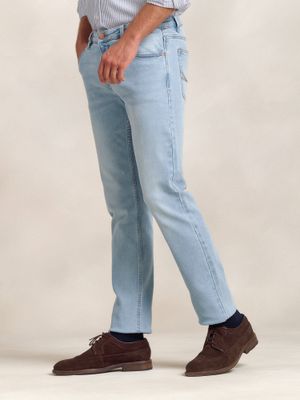 Classic Jeans | Claro