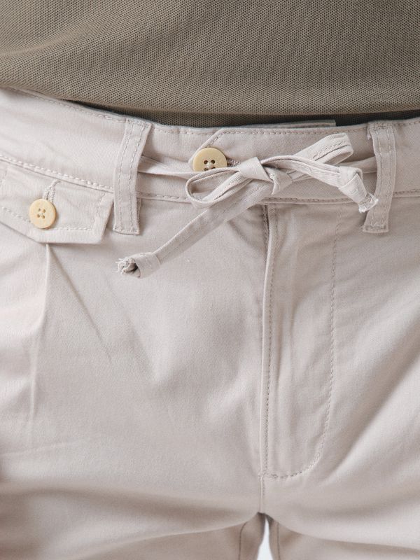 Chino com cadarços | Beige