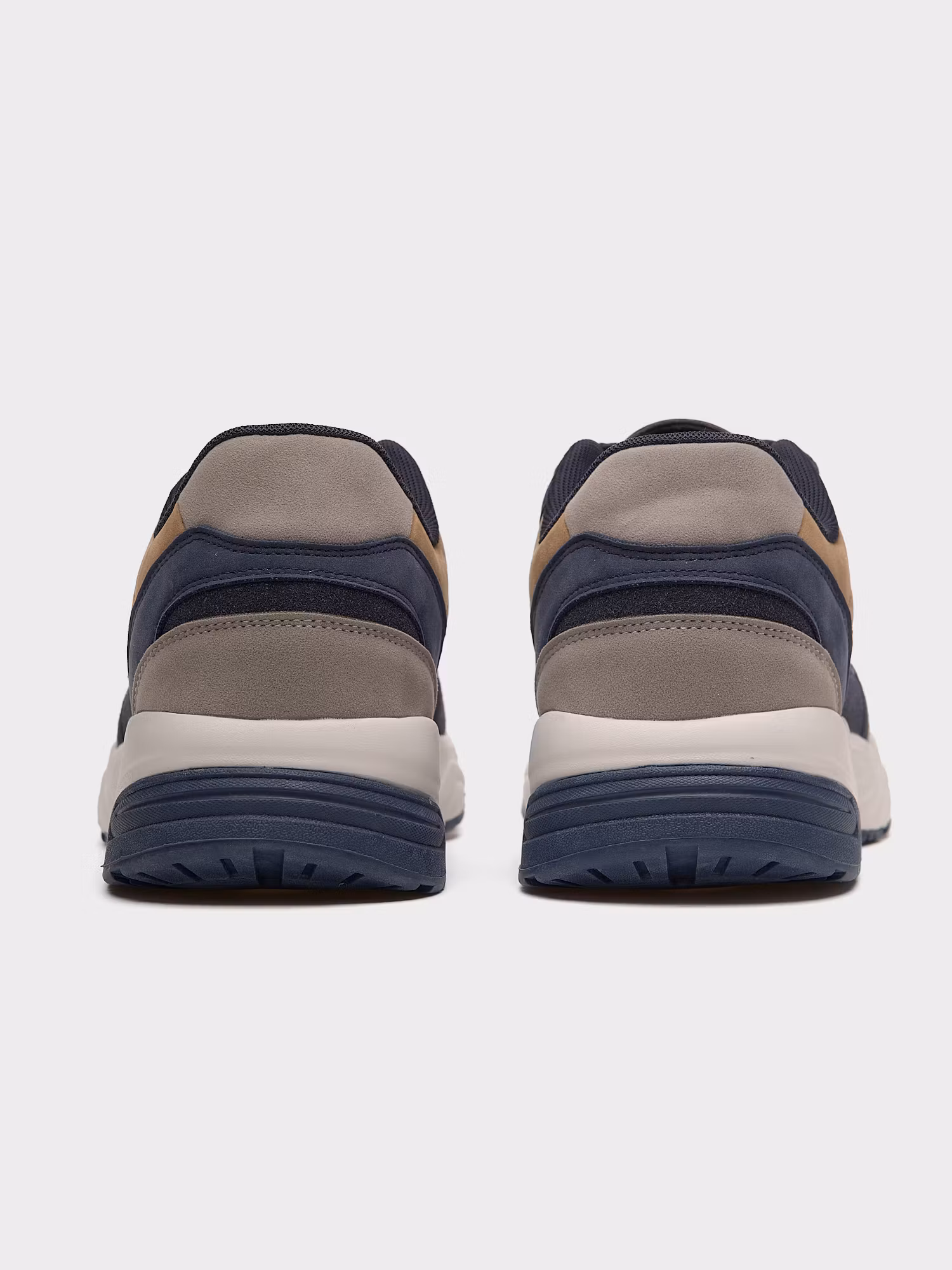 Lisbon Sneaker | Marino