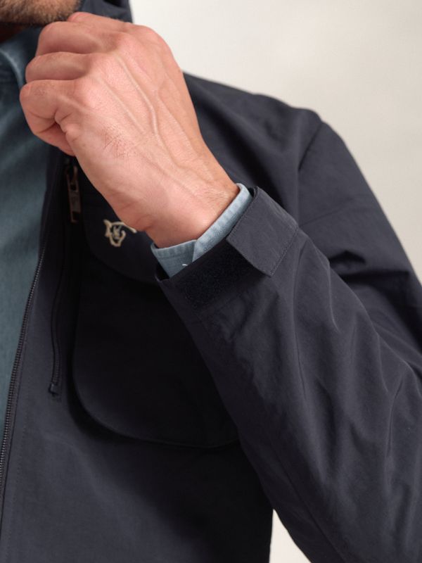 Jaqueta corta-vento técnica | Marino