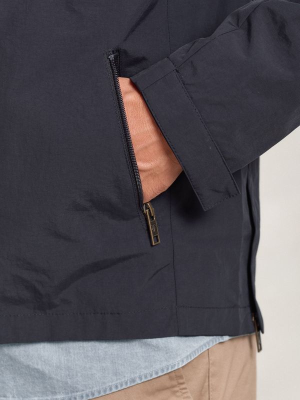 Jaqueta corta-vento técnica | Marino