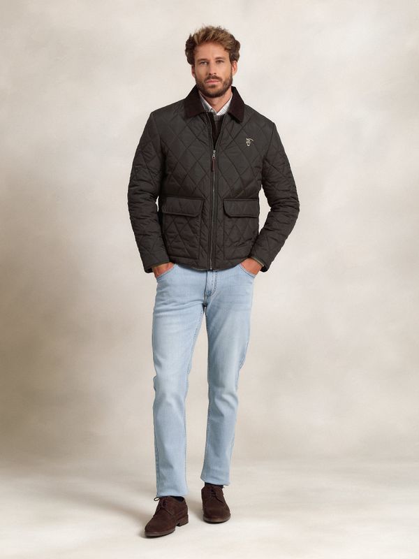 Husky Quilted Coat | Carbón