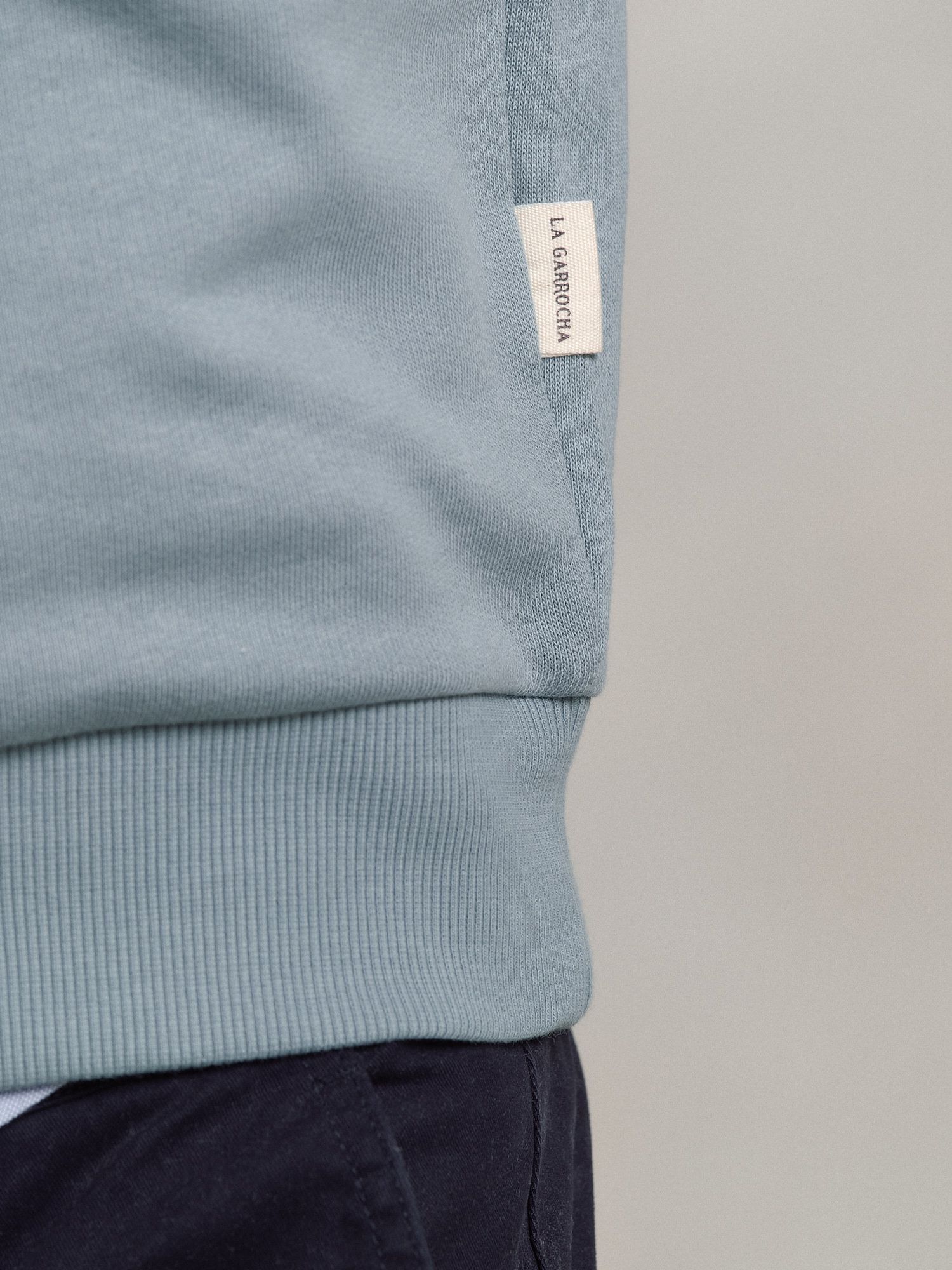 Classic Sweatshirt | Zafiro