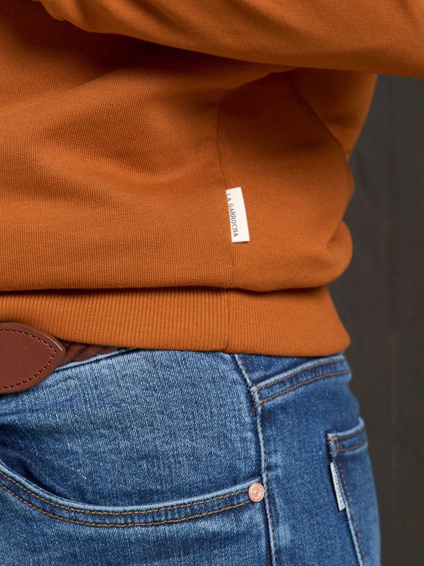 Sweatshirt Clássica | Ámbar