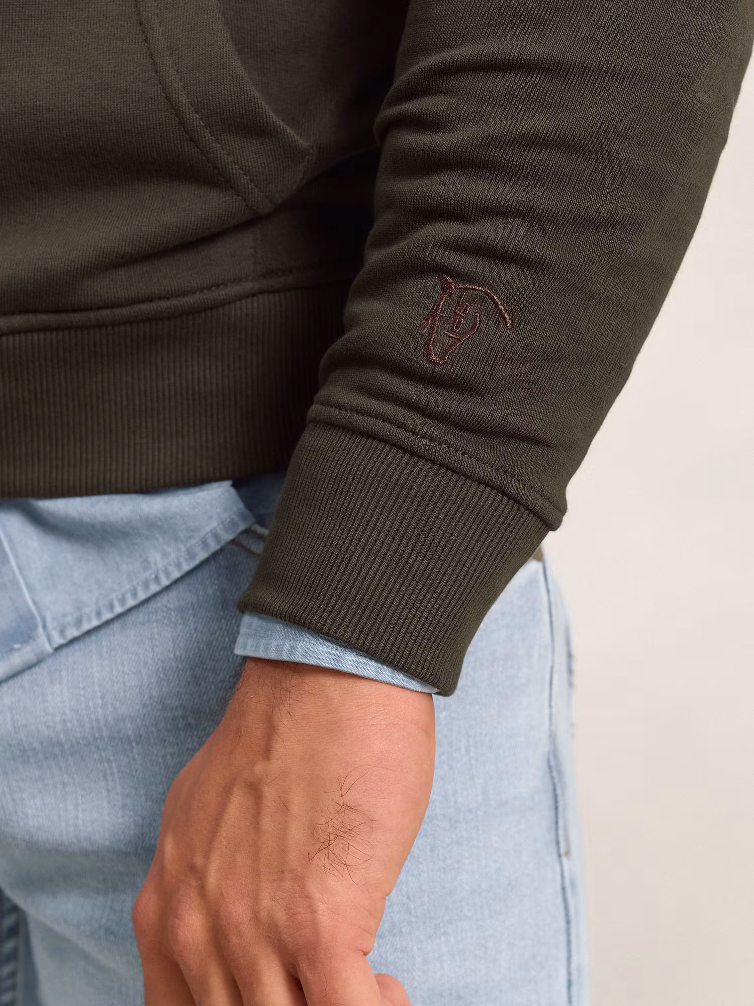 Half-Zip Brand Sweatshirt | Caza