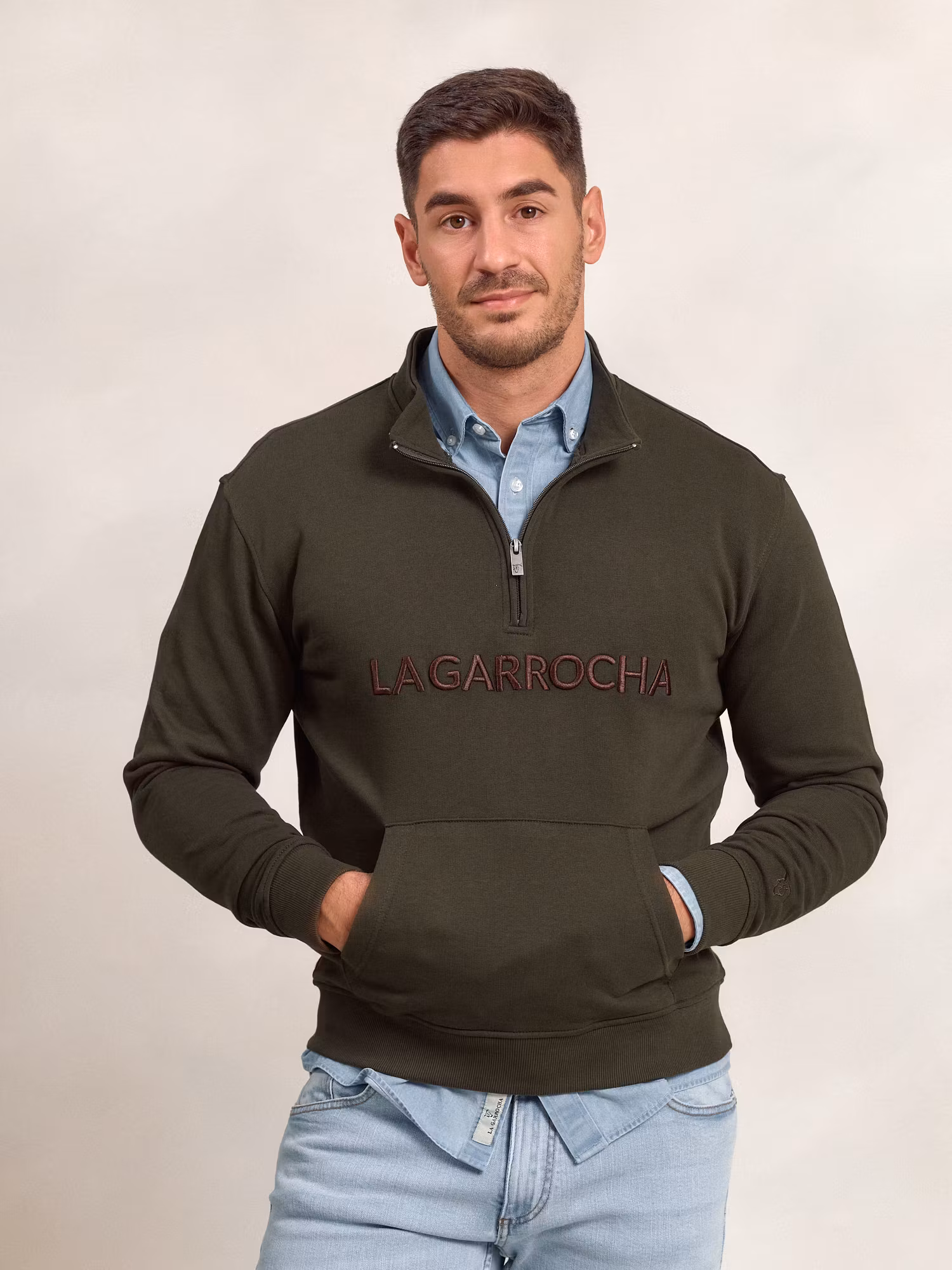 Half-Zip Brand Sweatshirt | Caza