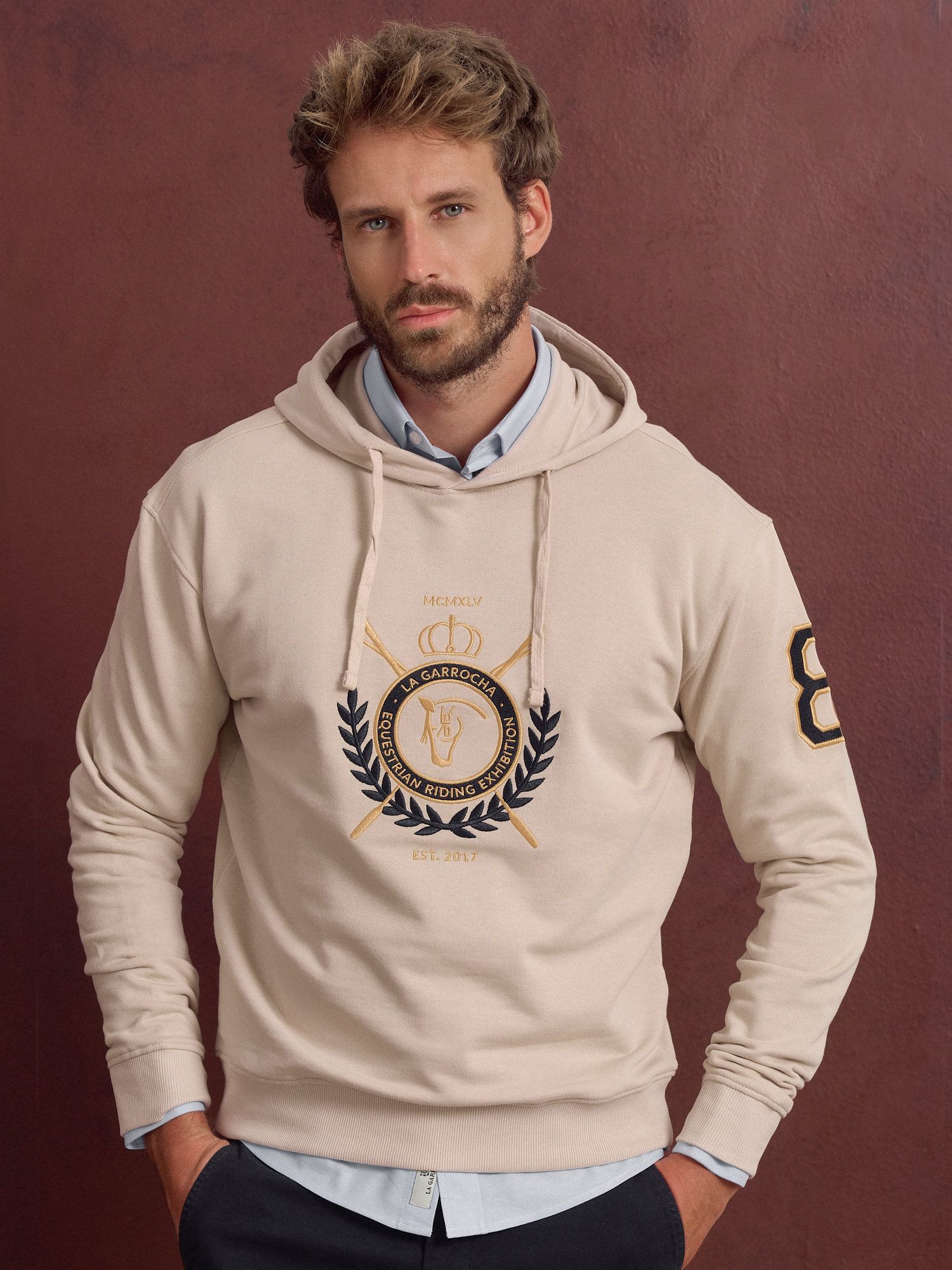 Sudadera Capucha Escudo | Nude