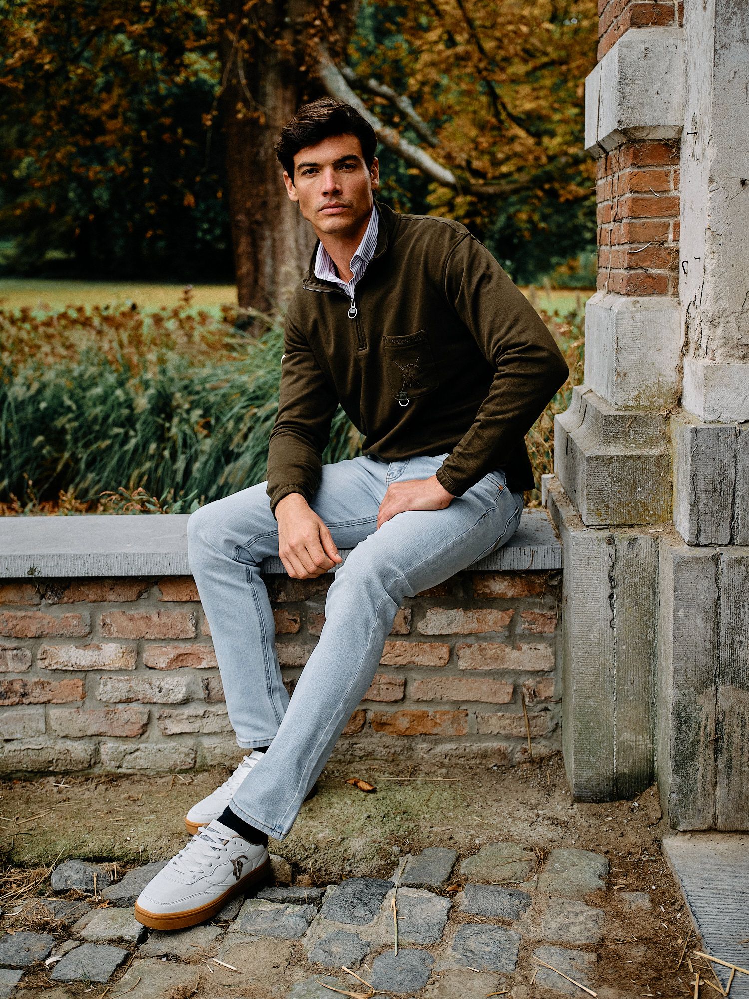 Half-Zip Sweatshirt With Pocket | Caza