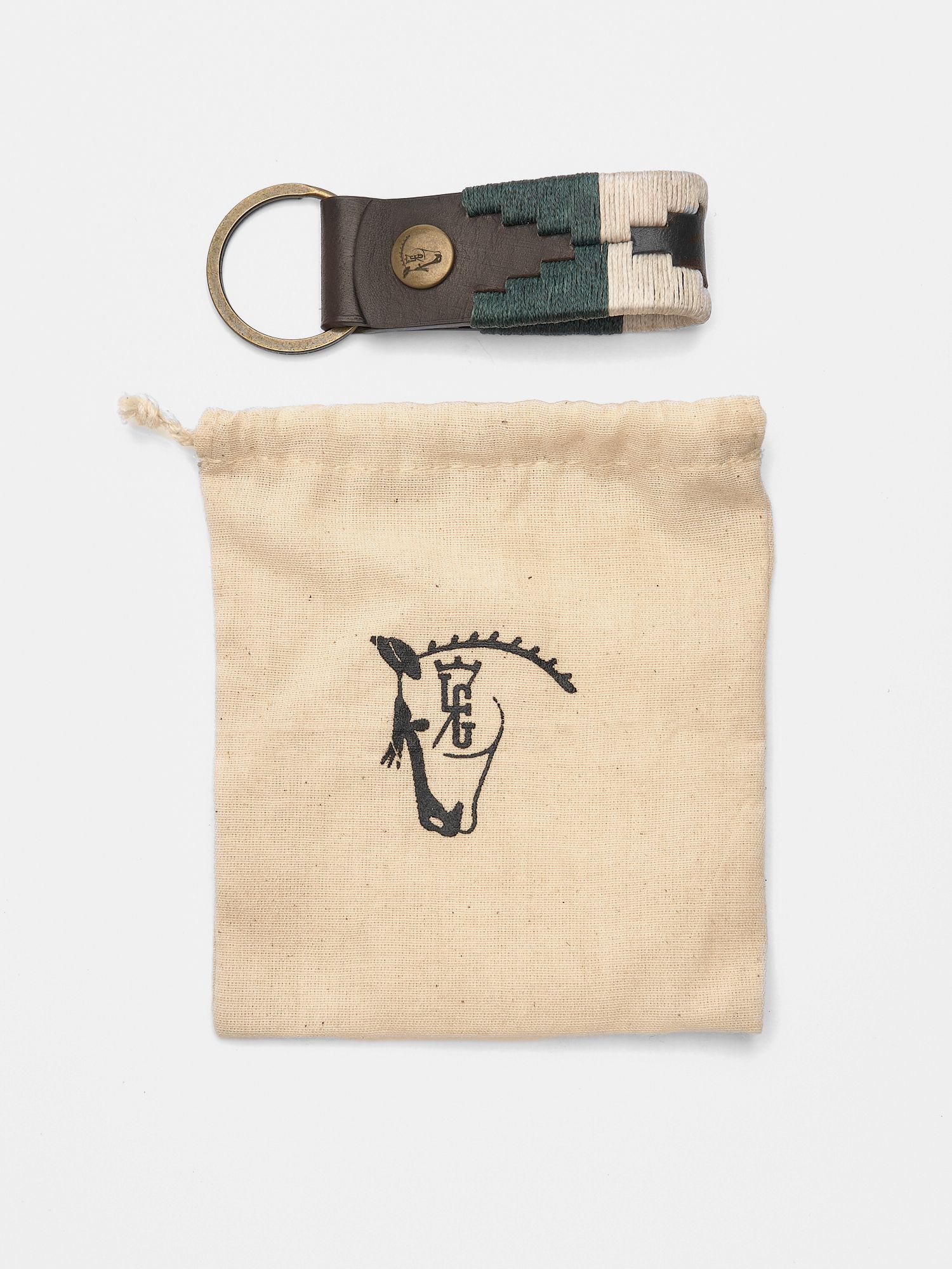 Porta-chaves em pele Boal