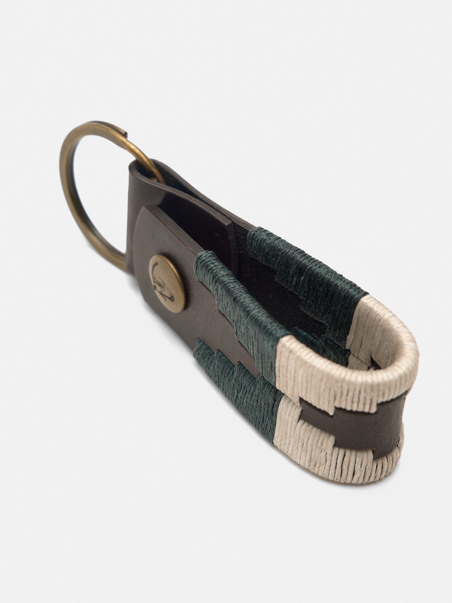 Porta-chaves em pele Boal