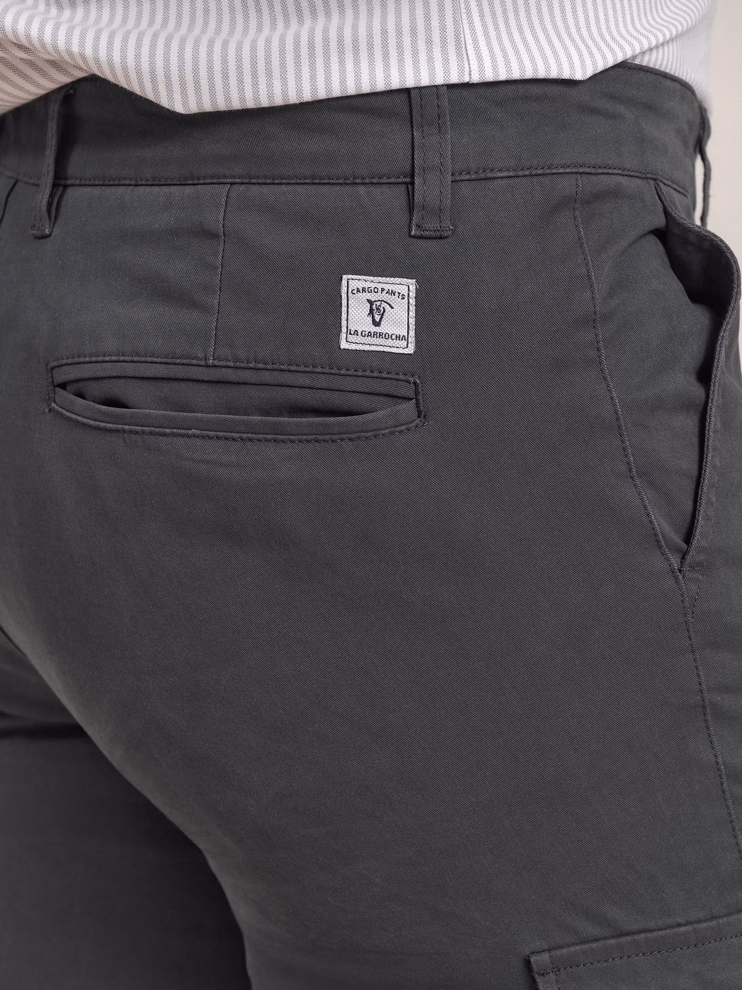 Cotton cargo trousers | Plomo