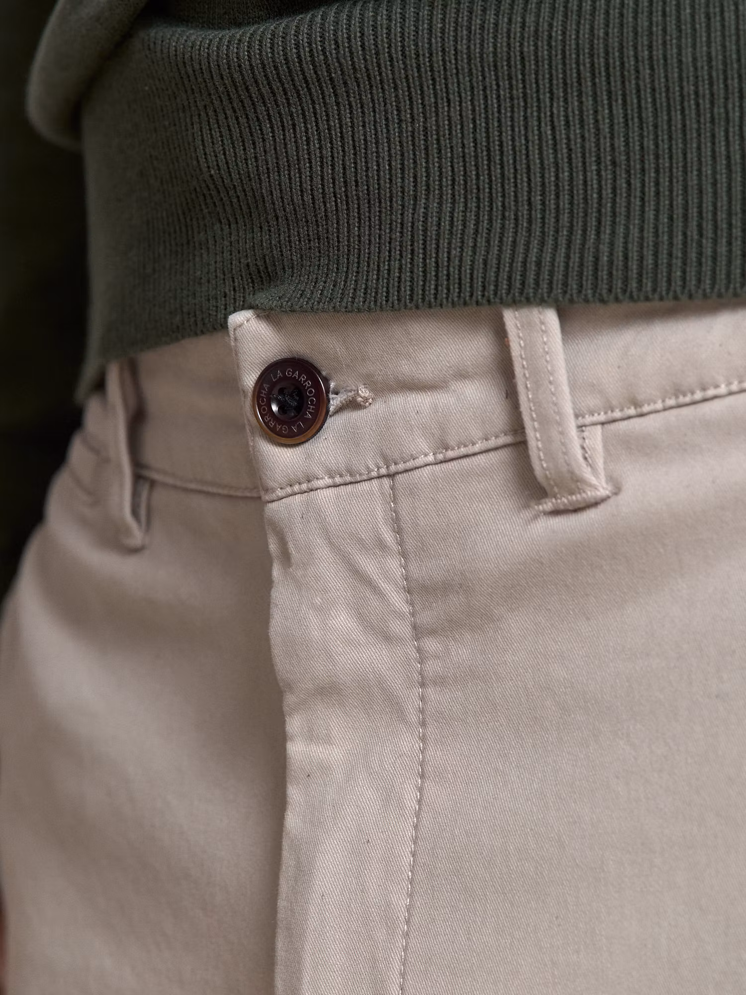 Regular Chinos | Piedra