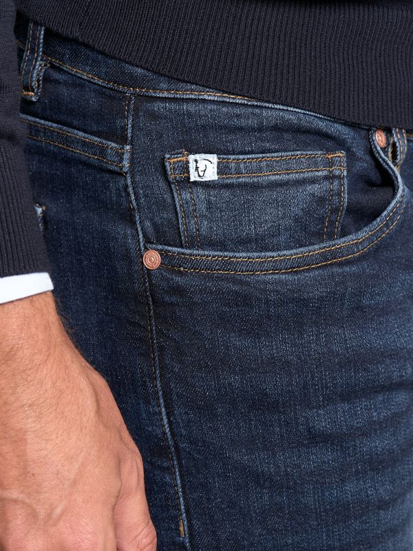 Classic Jeans | Oscuro