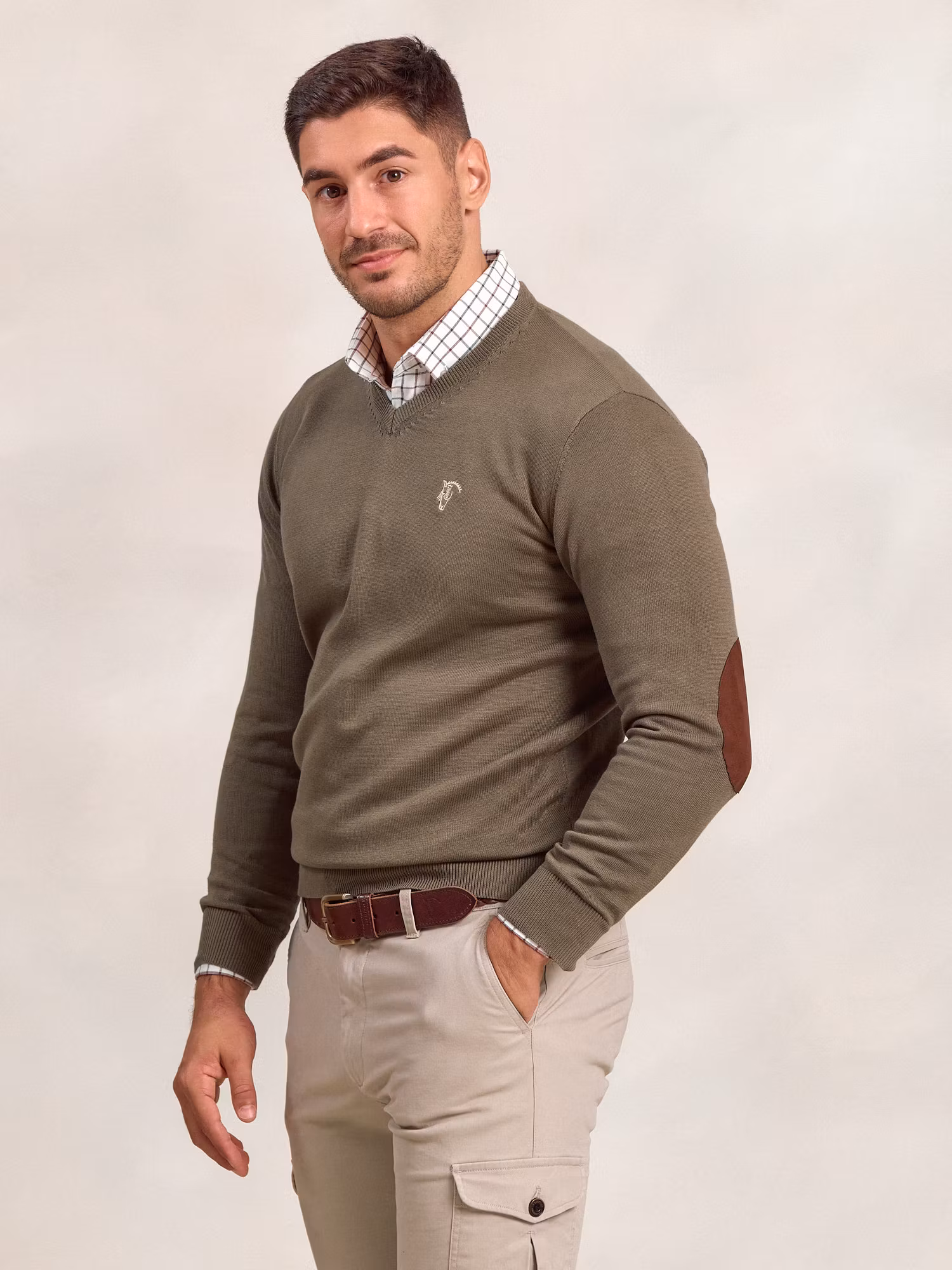 V-neck sweater with elbow patch | Oliva