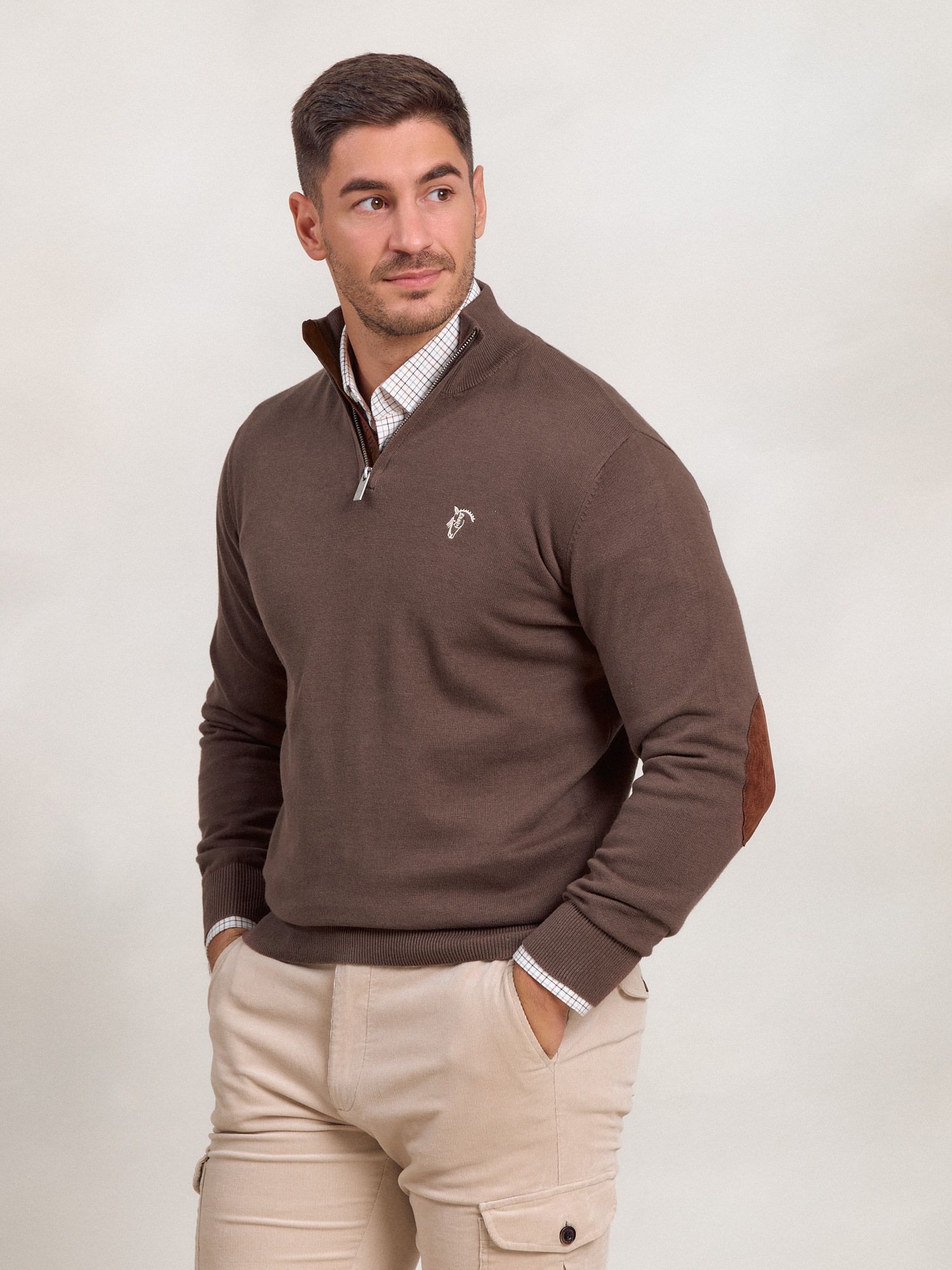 Brand Half-Zip Sweater | Carbón