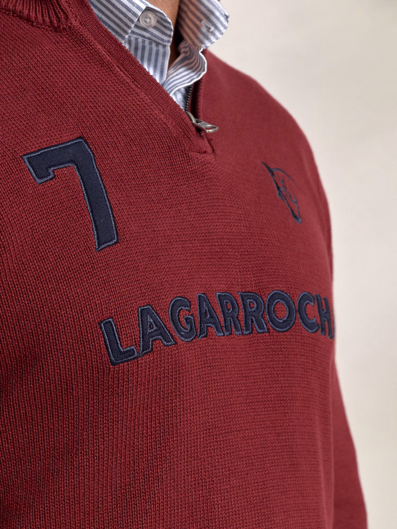 Pull numéro à Demi-Fermeture Éclair | Burgundy