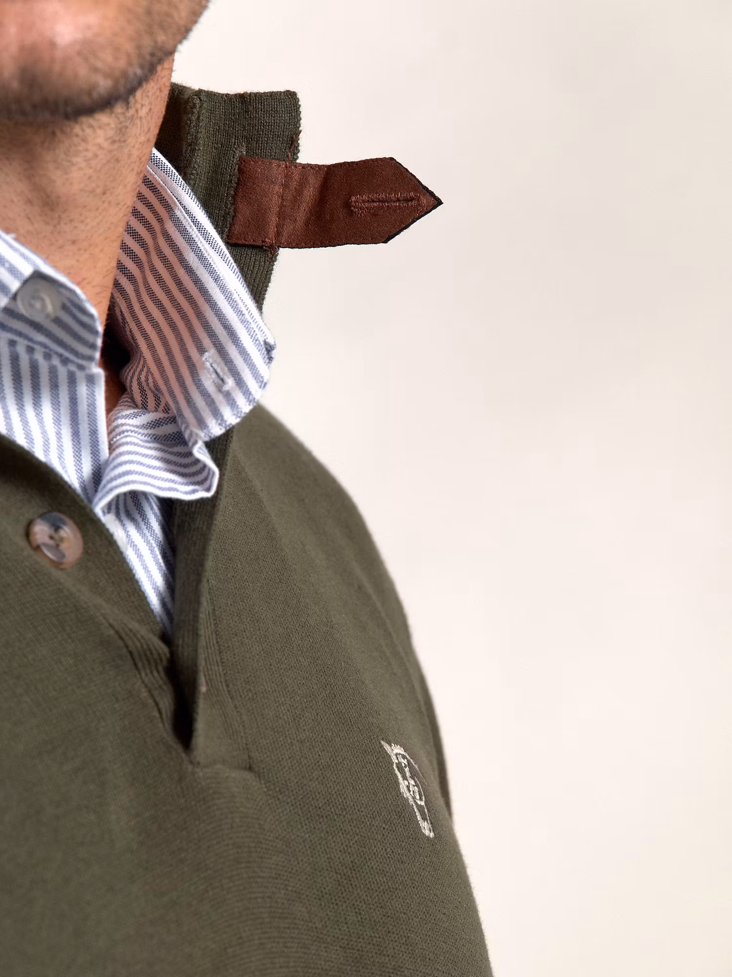 Pull à boutons | Caza