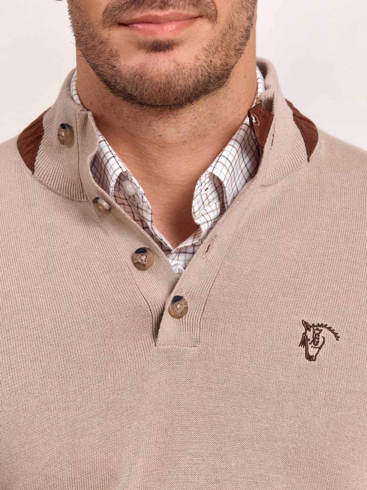 Pull à boutons | Piedra