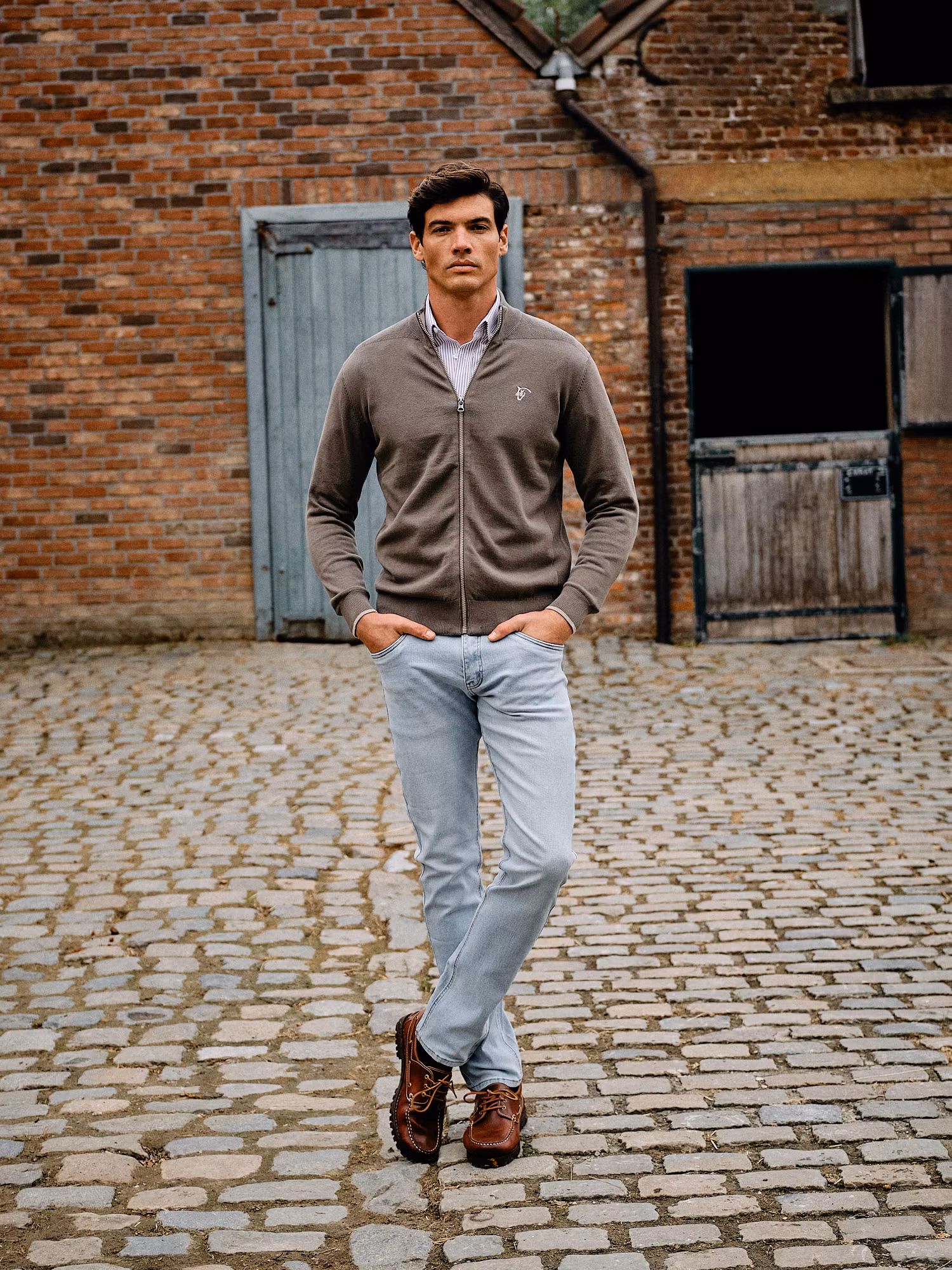 Cardigan Equestrian | Tostado