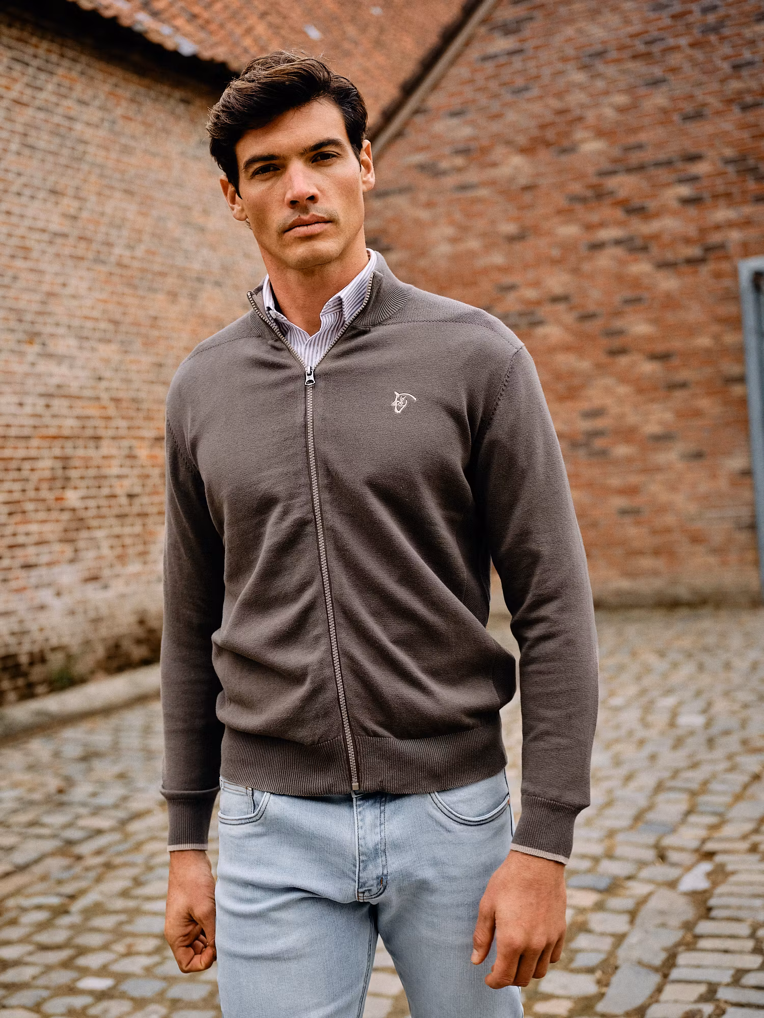 Cardigan Equestrian | Tostado