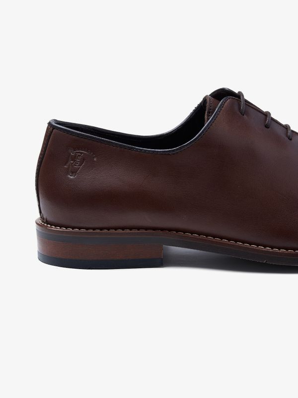 Chaussure à Guêtre