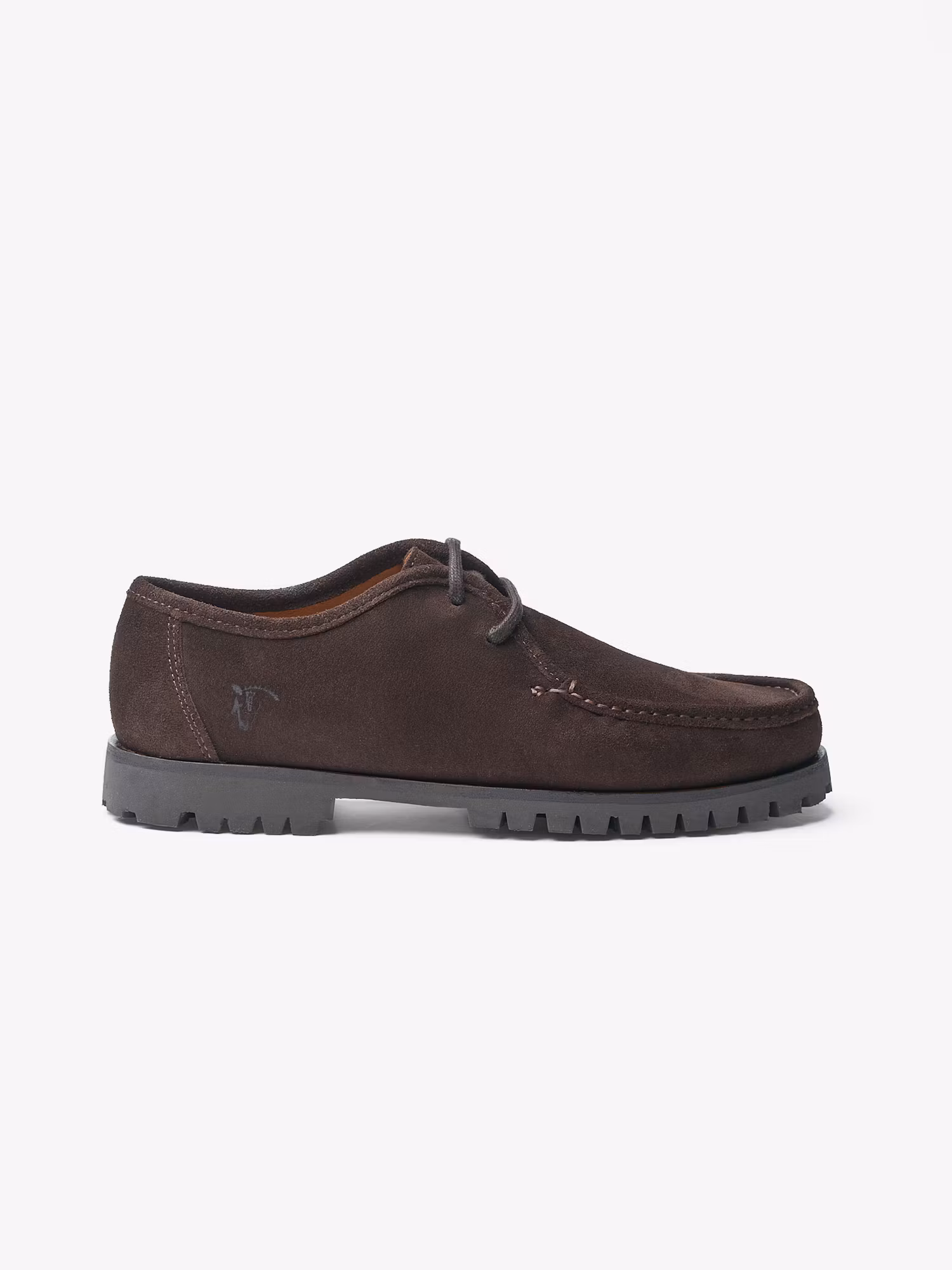 Lace-up shoe