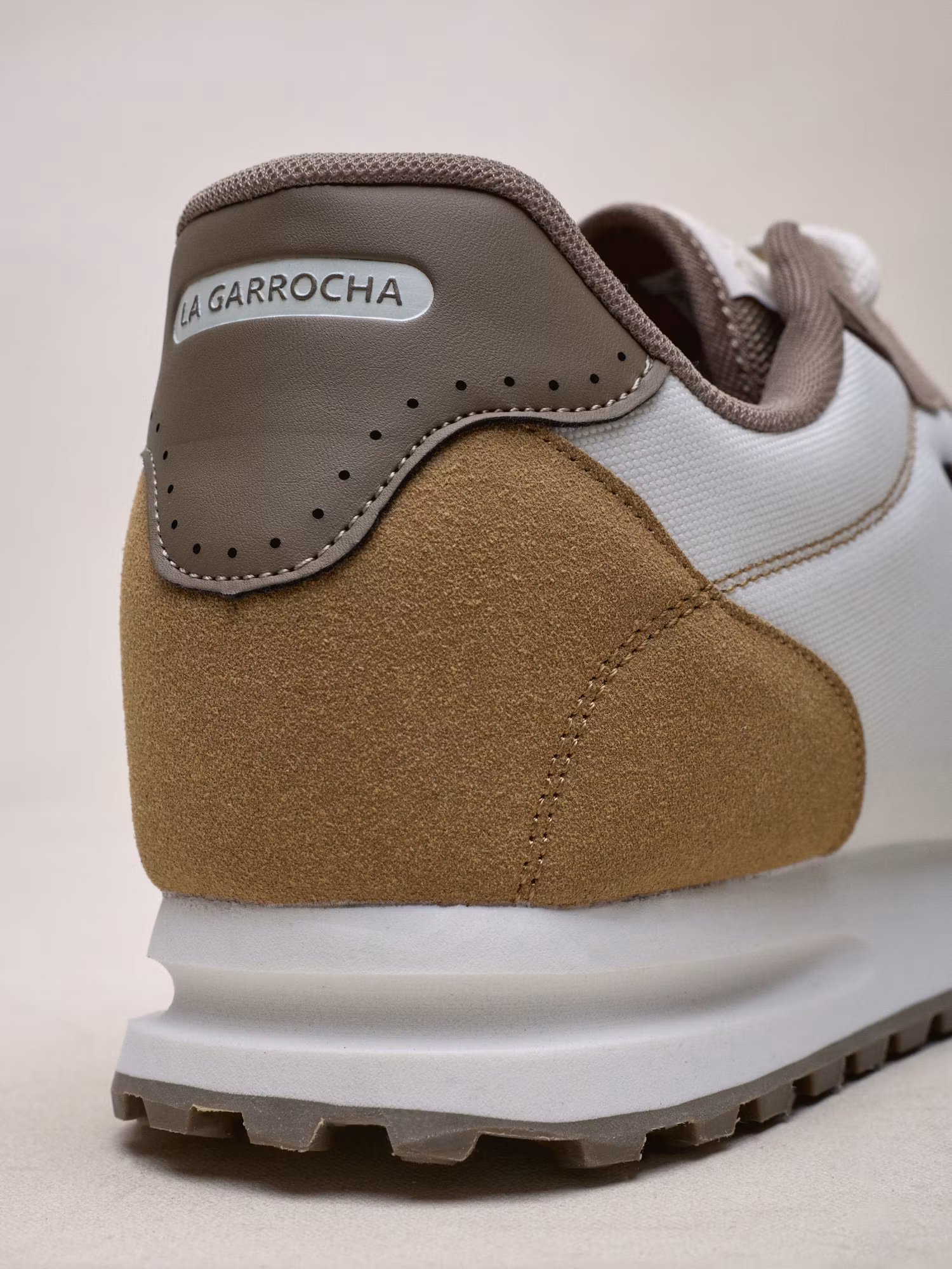 Fairway Sneakers | Nude