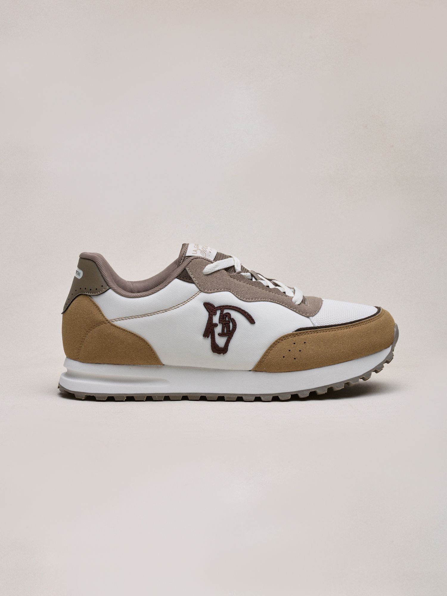 Baskets Fairway | Nude