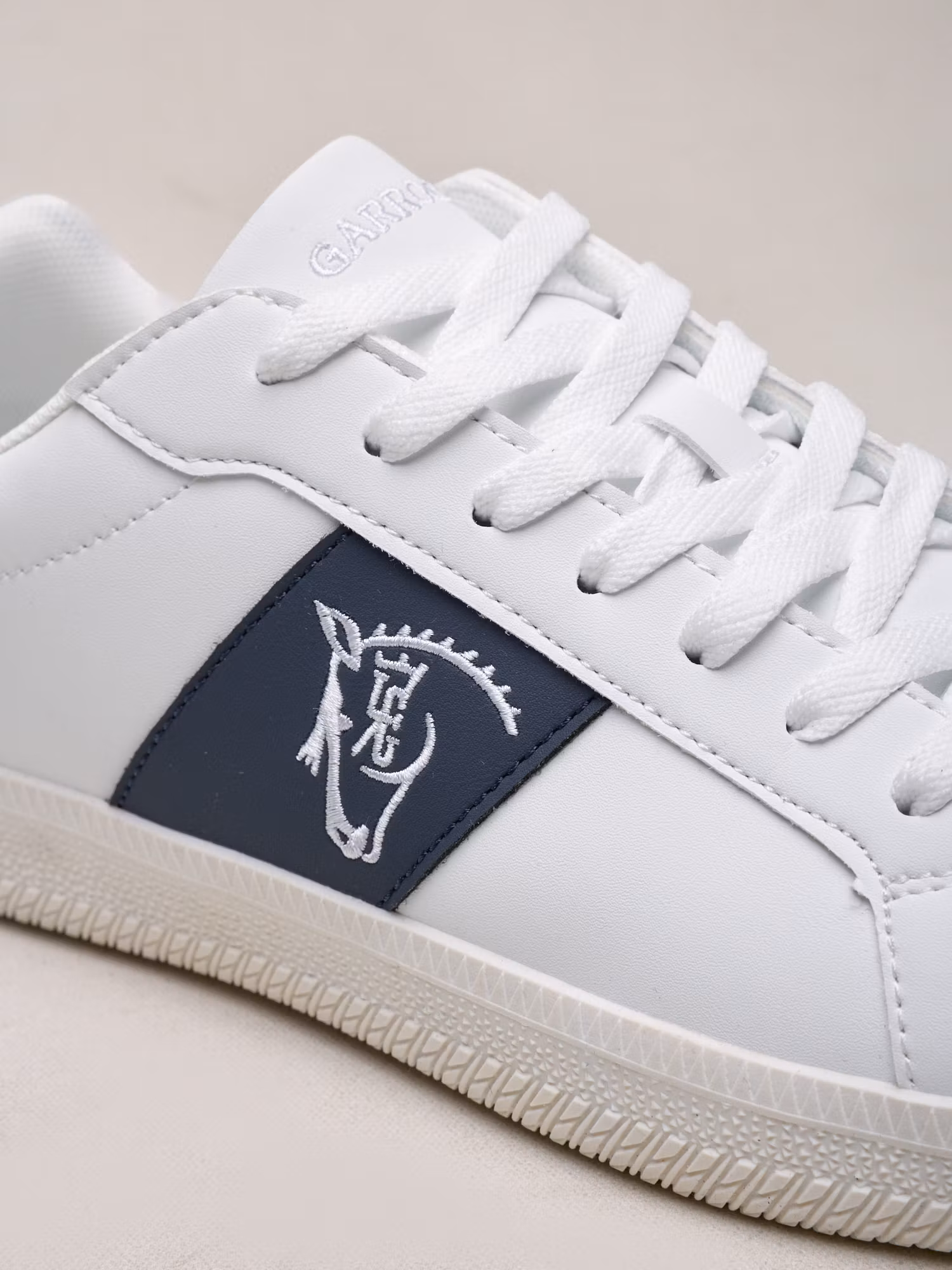 Classic Sneakers | Navy Blue