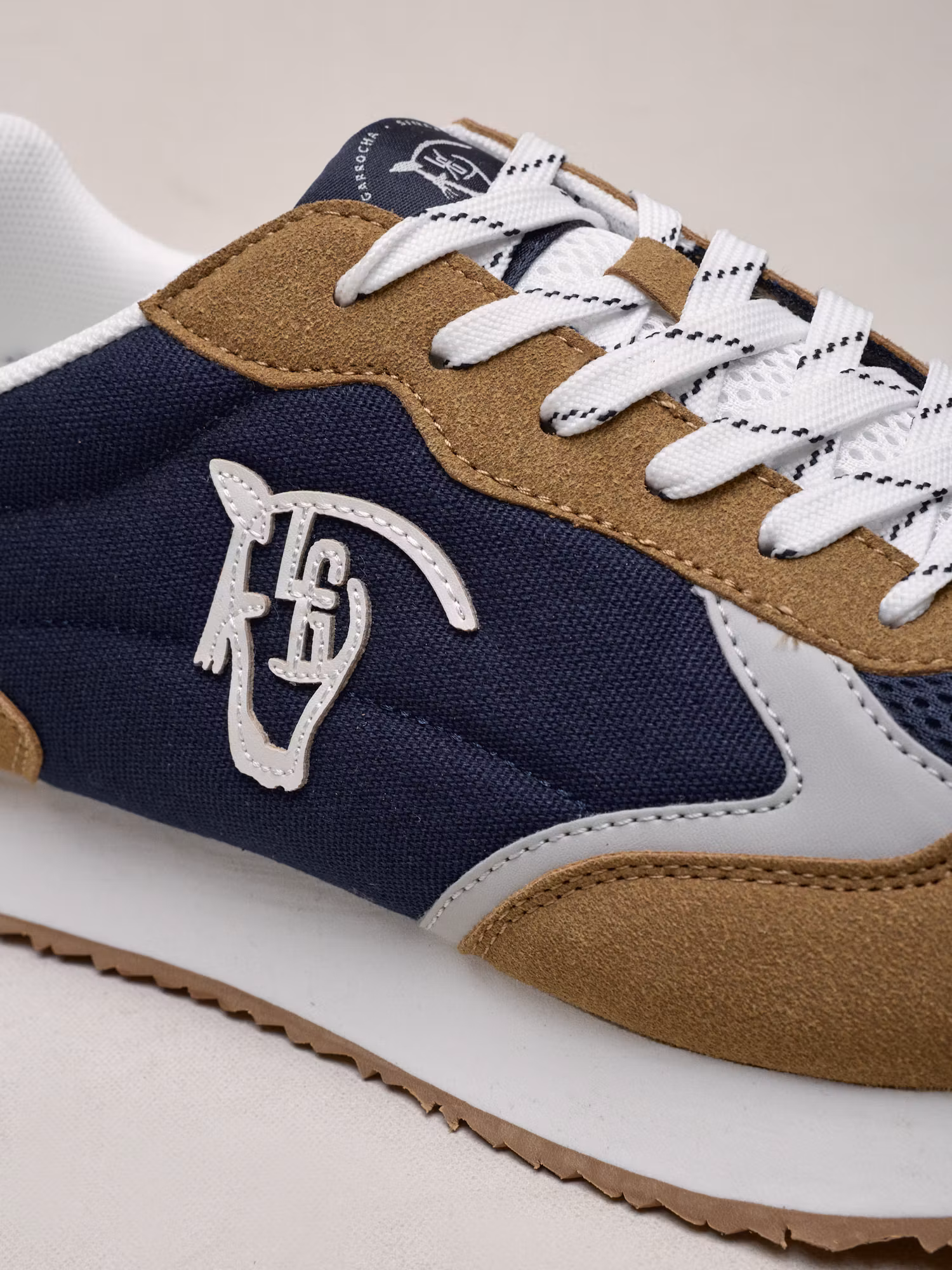 Heatwave Sneakers | Navy Blue