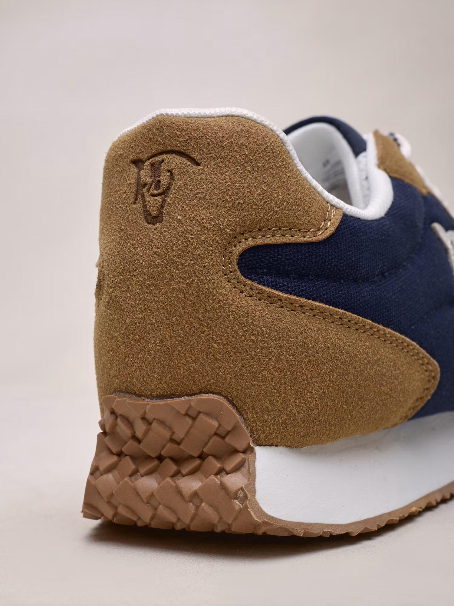 Heatwave Sneakers | Navy Blue