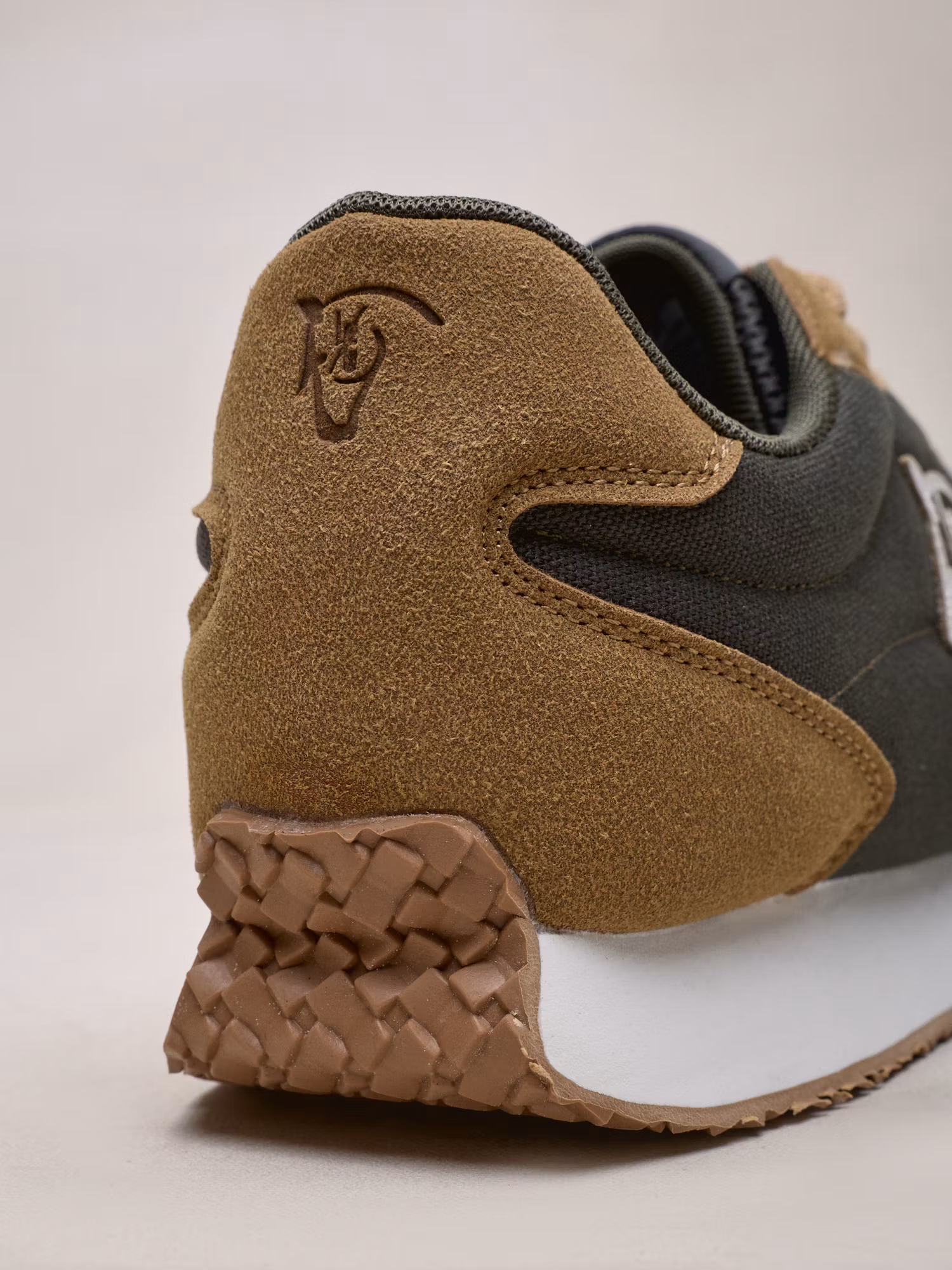 Heatwave Sneakers | Moss Green