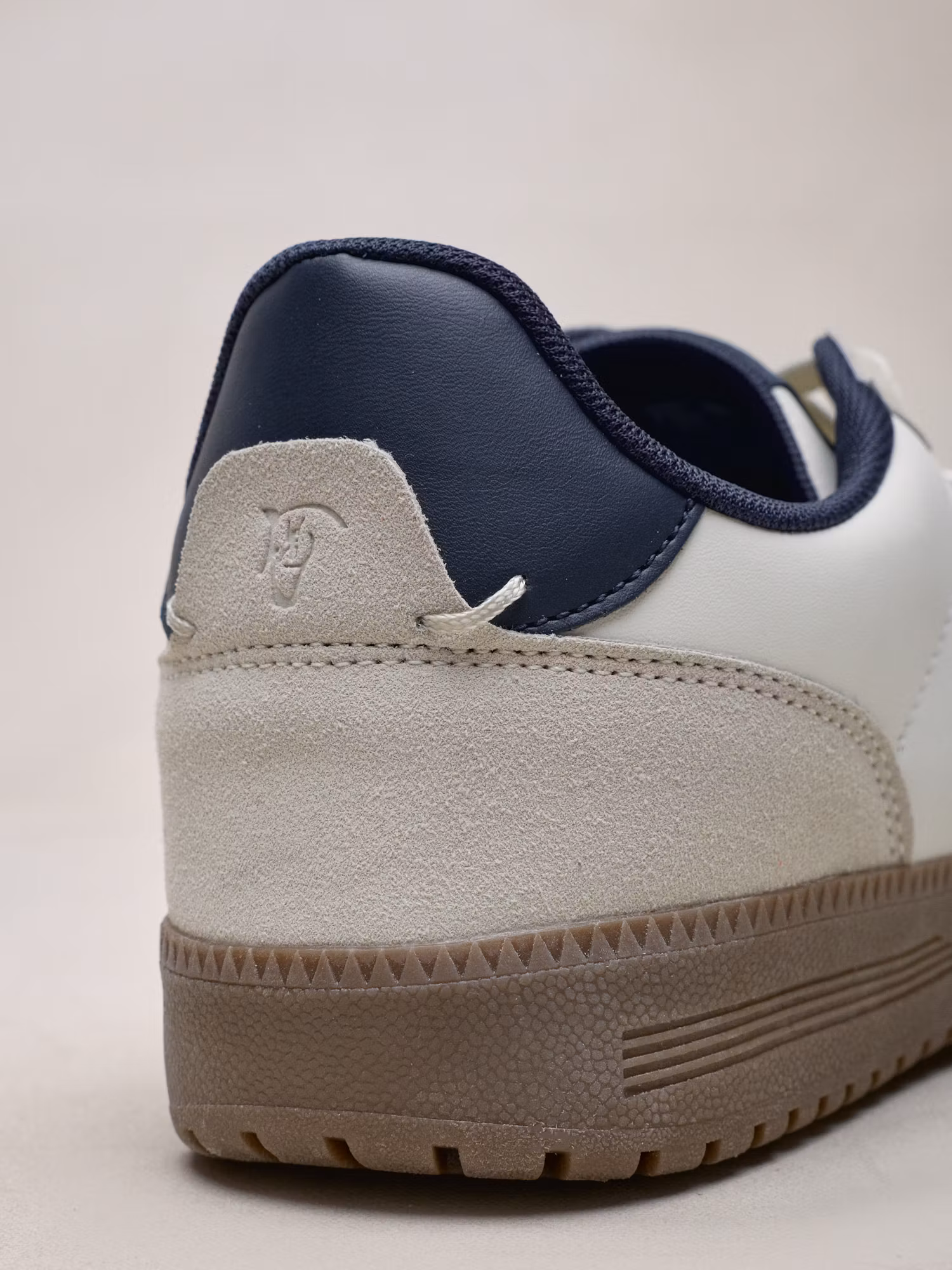 Trend Sneakers