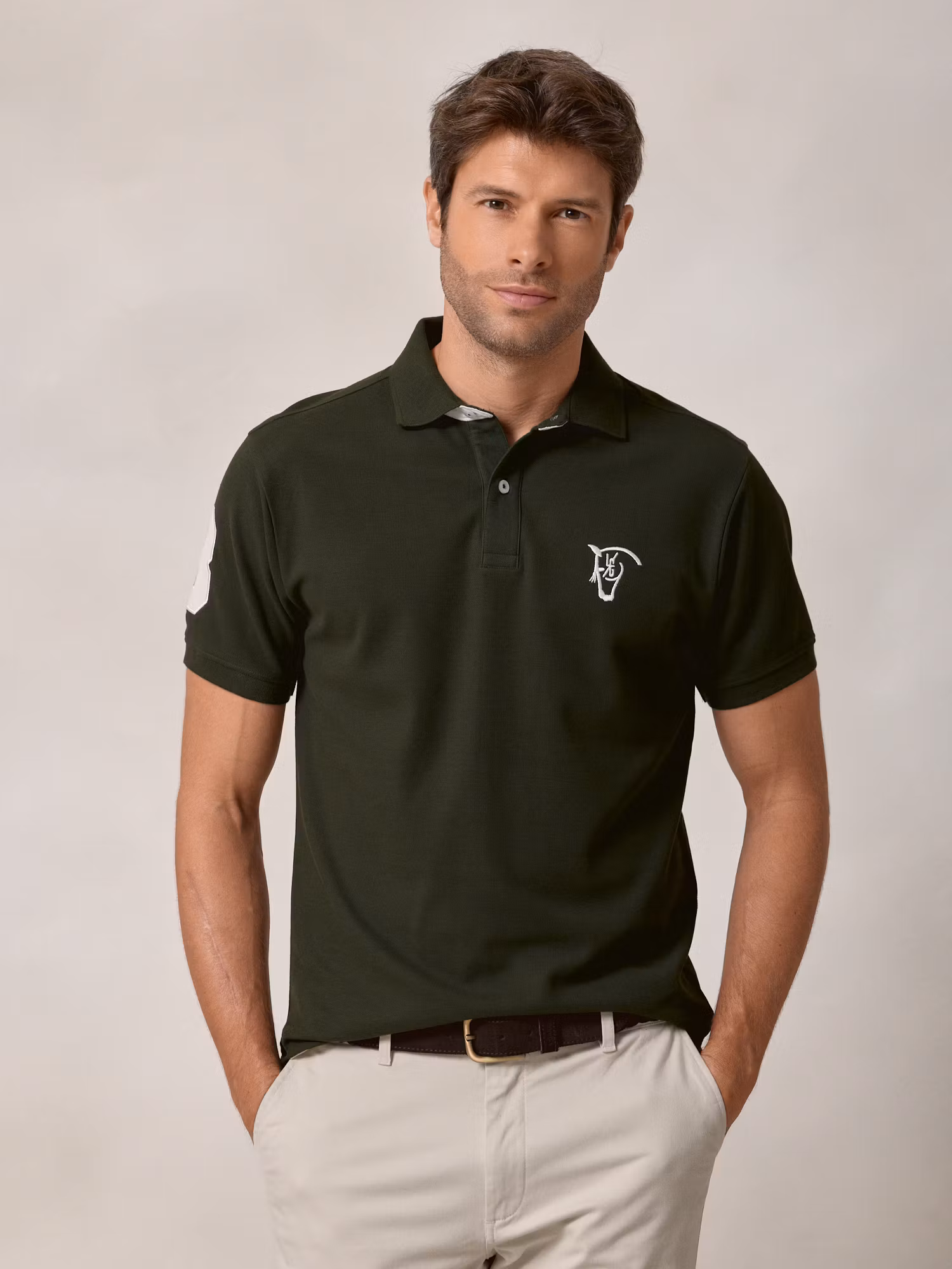 Polo Número | Verde Abeto