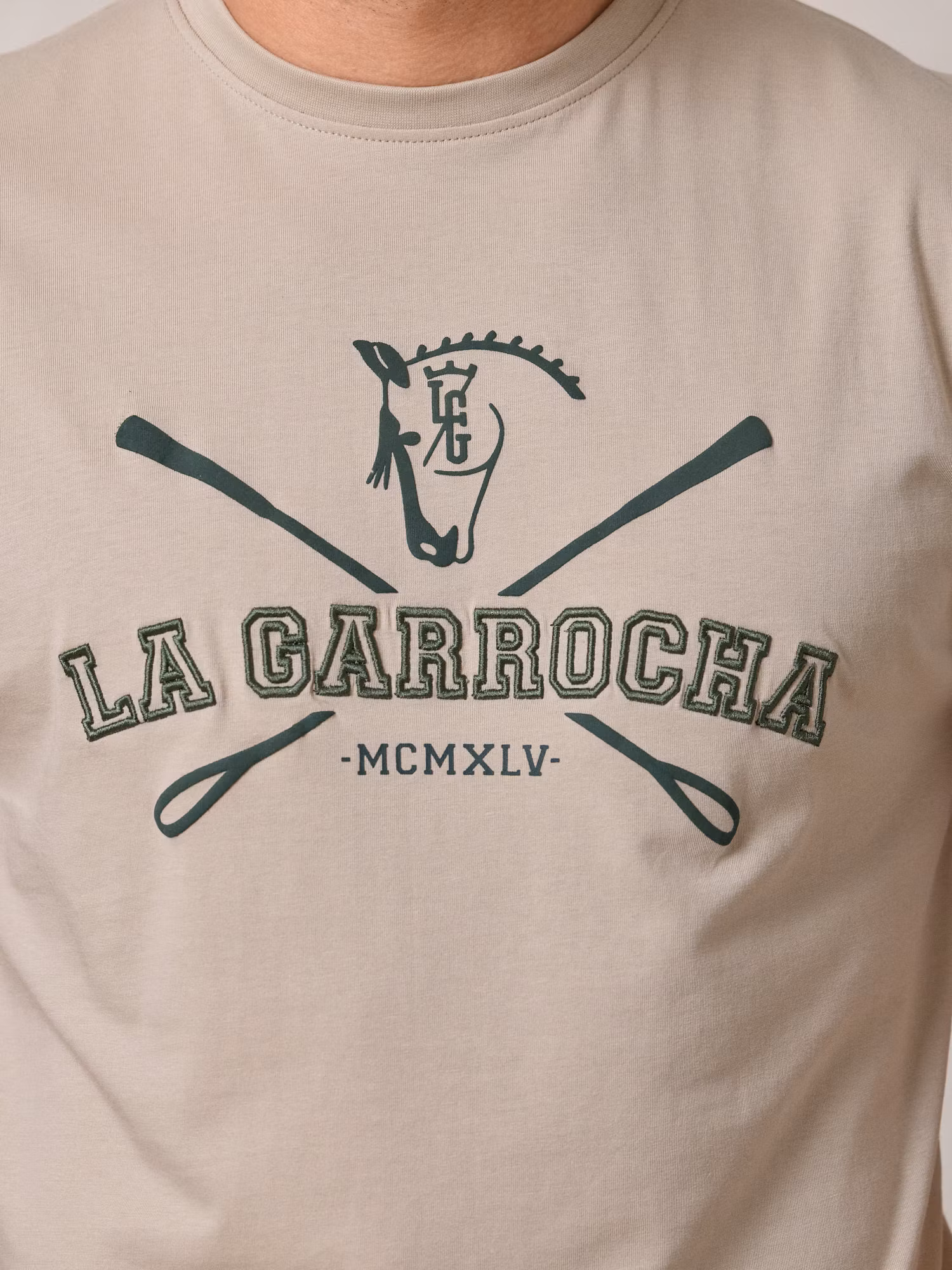 Camiseta Clásica Fustas | Cuarzo