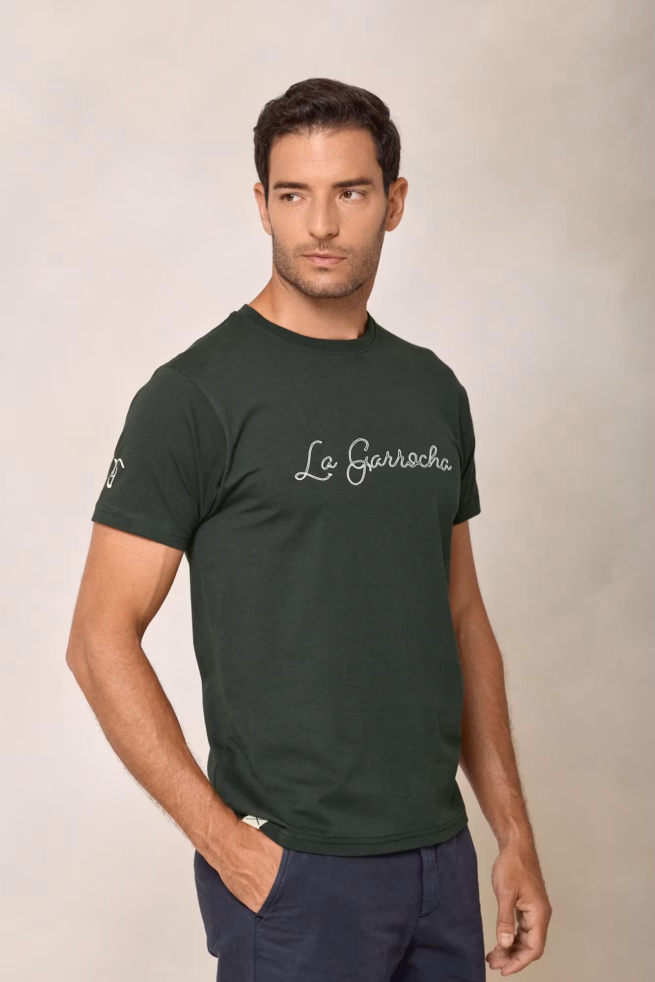 Camiseta com ponto de correntinha | Verde Abeto
