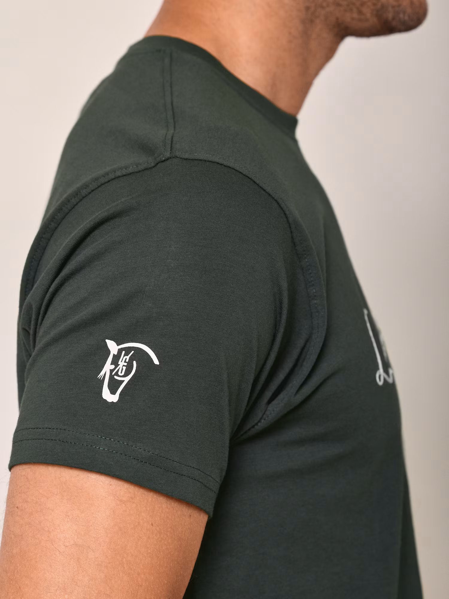 Camiseta com ponto de correntinha | Verde Abeto